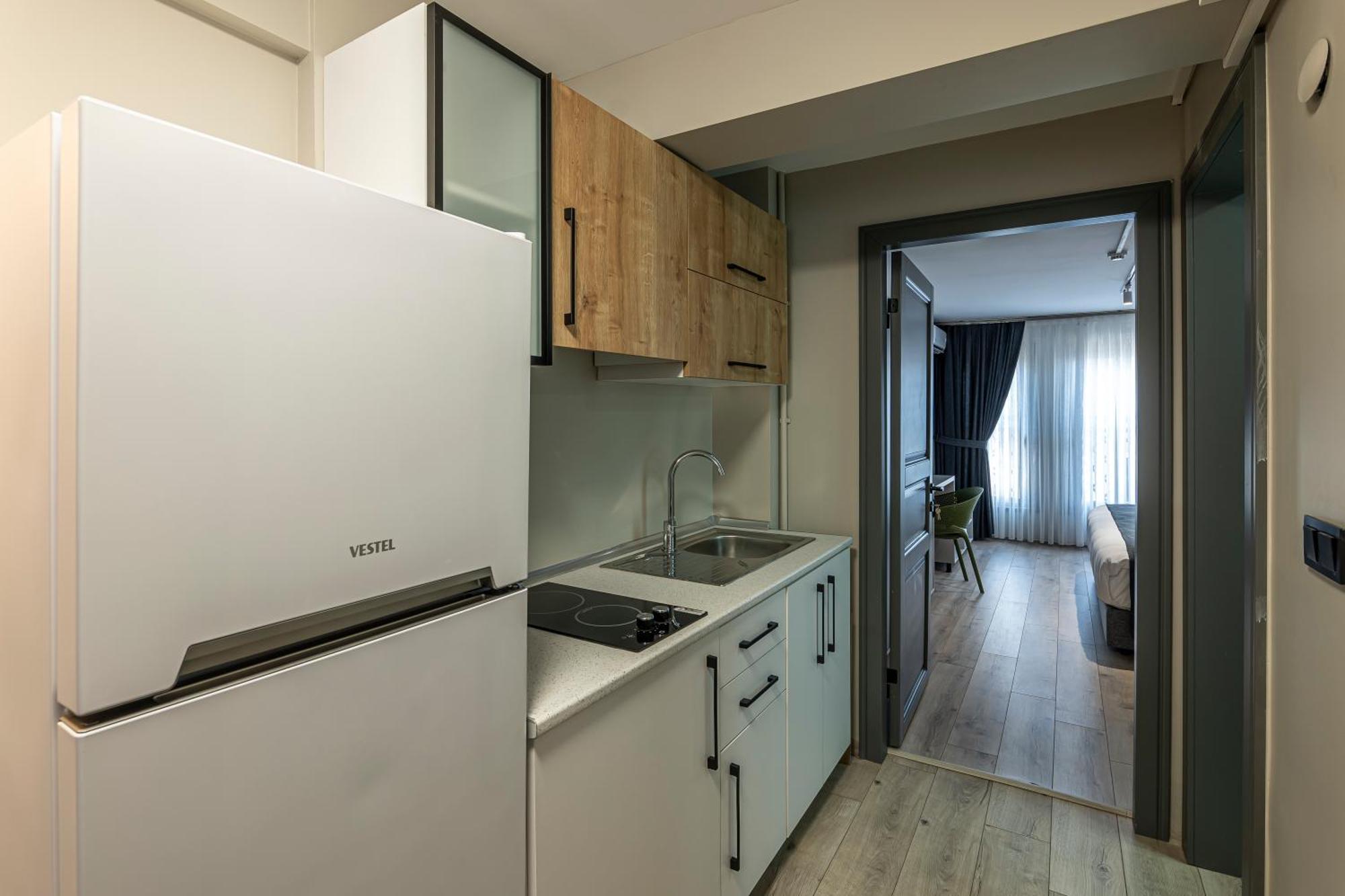 Hotel Calanthe 3*