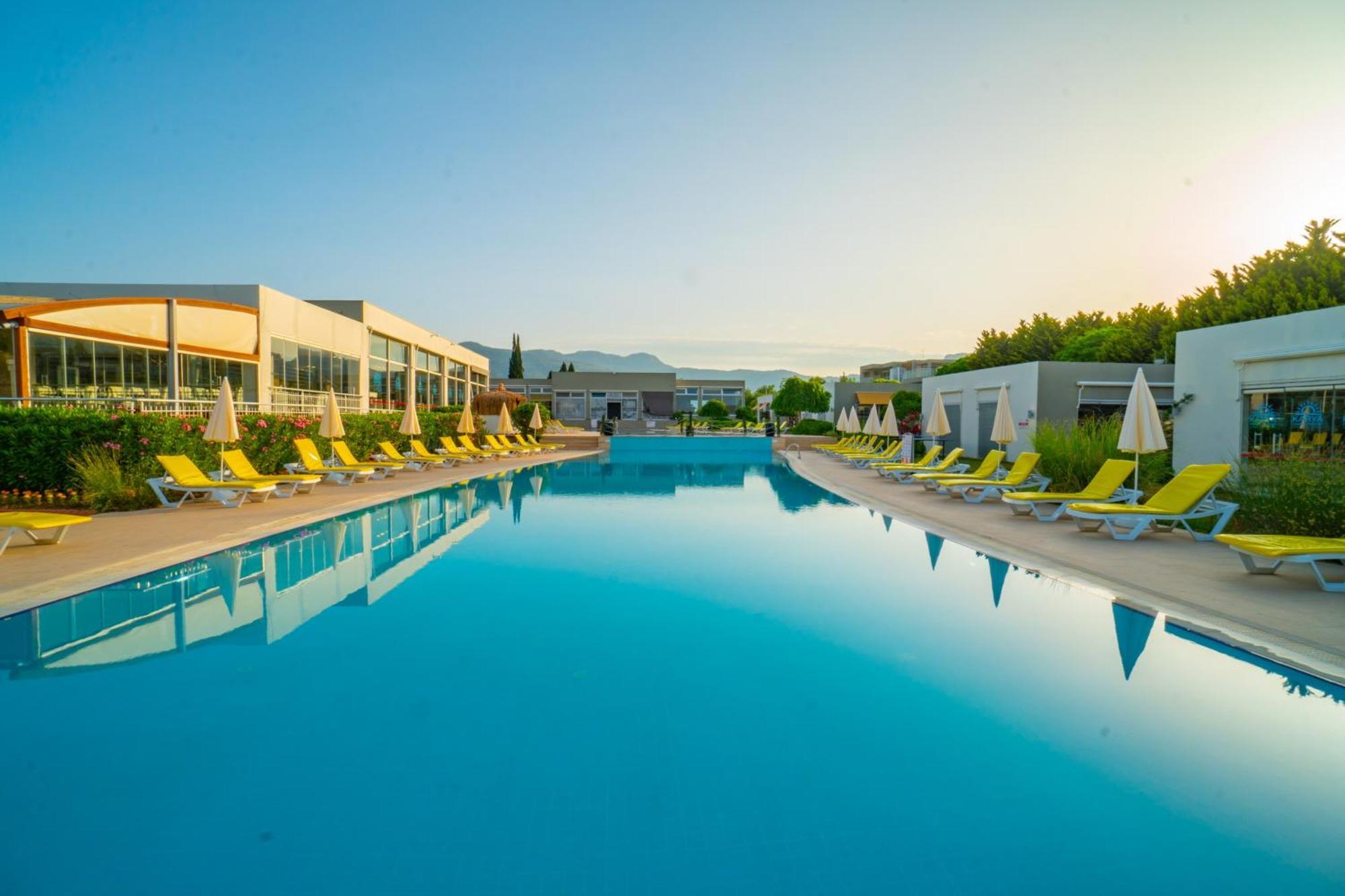 Hotel Karya Family Ozdere