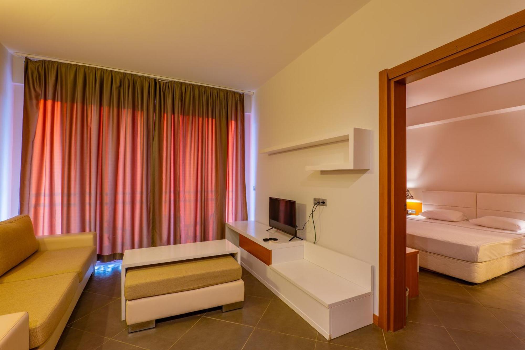 Karya Family Hotel Ozdere