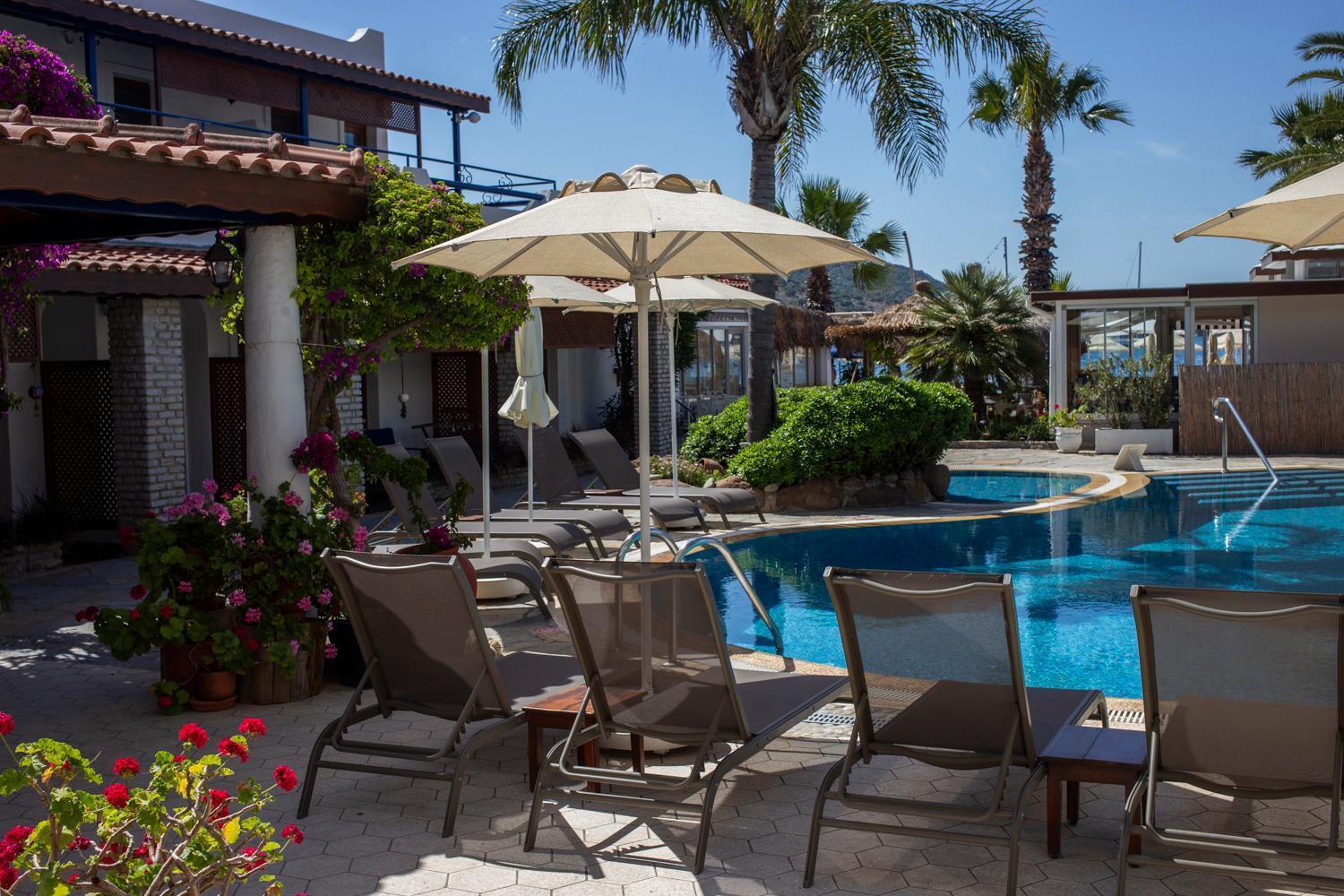 Hotel Uzhan 2*