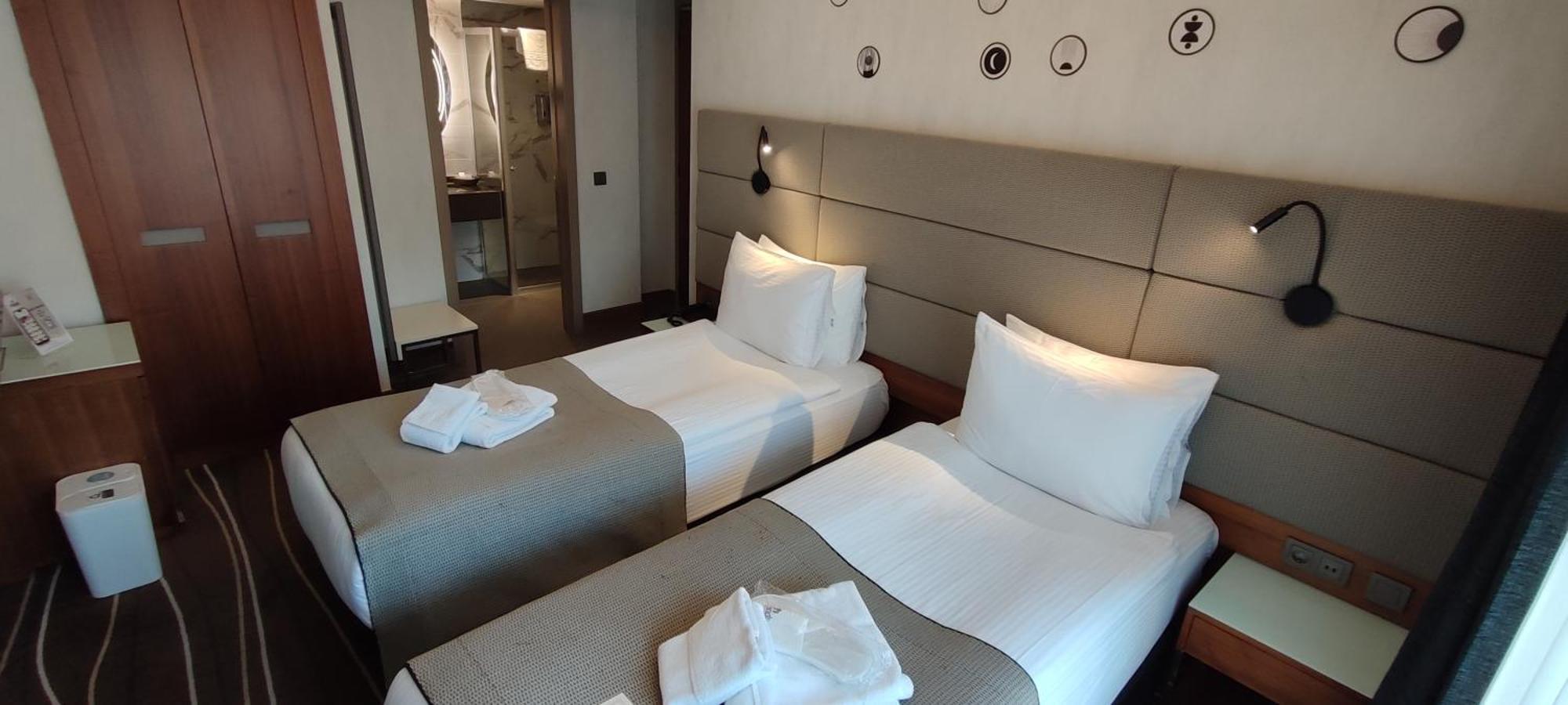Cihangir Bosphorus 4*