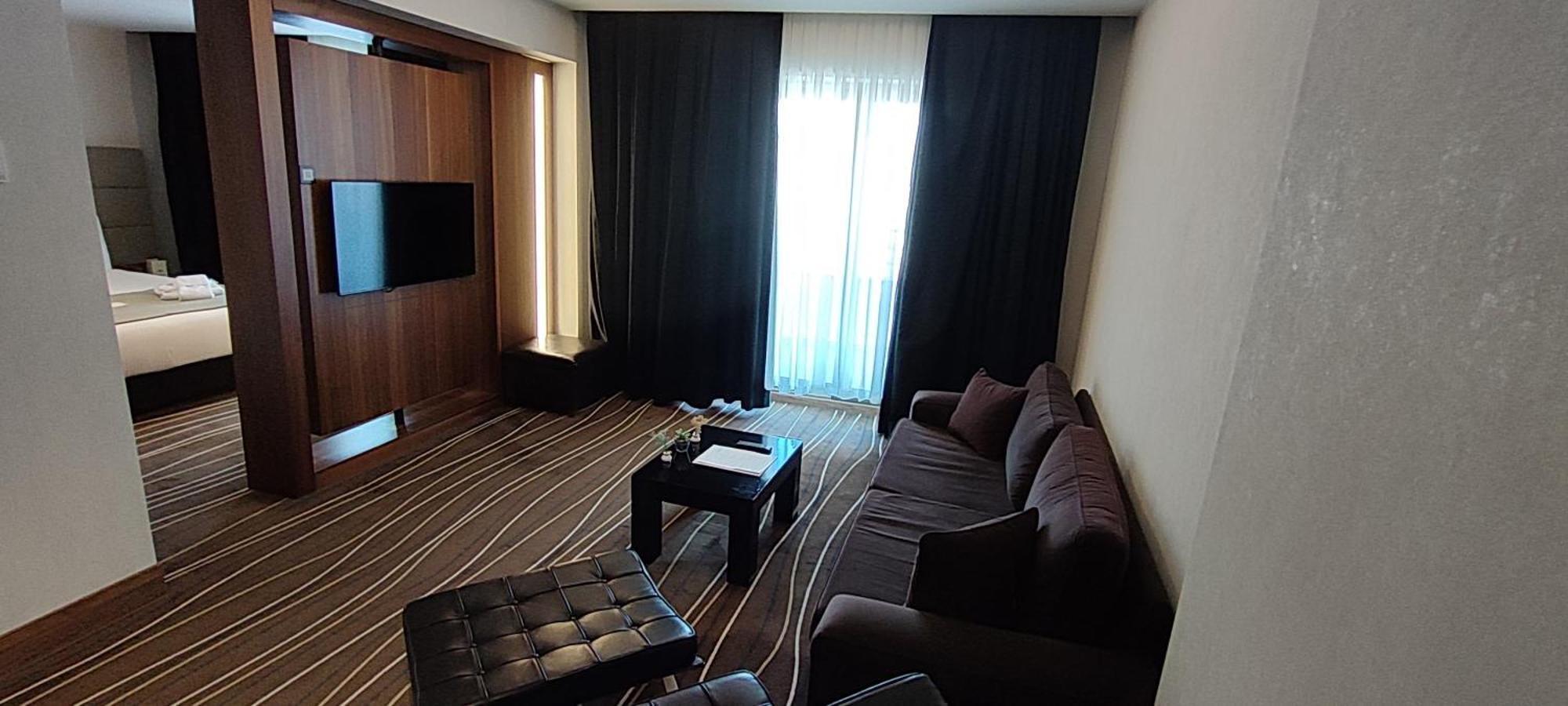 Cihangir Bosphorus 4*