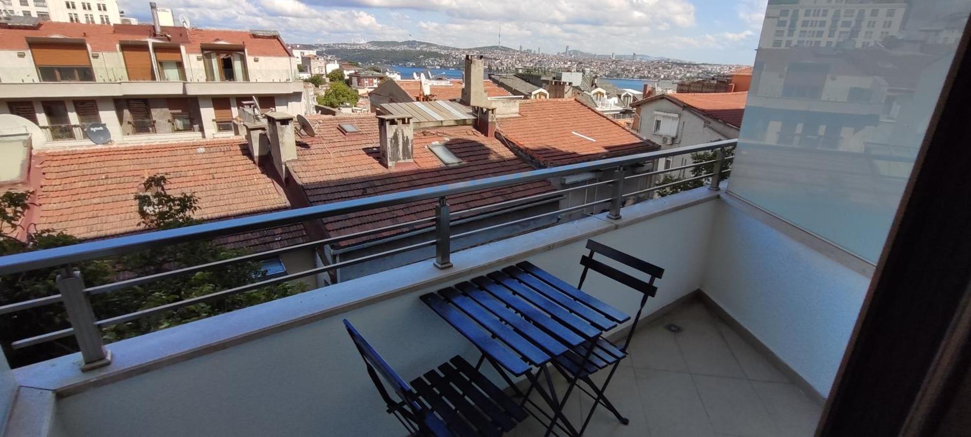 Cihangir Bosphorus 4*