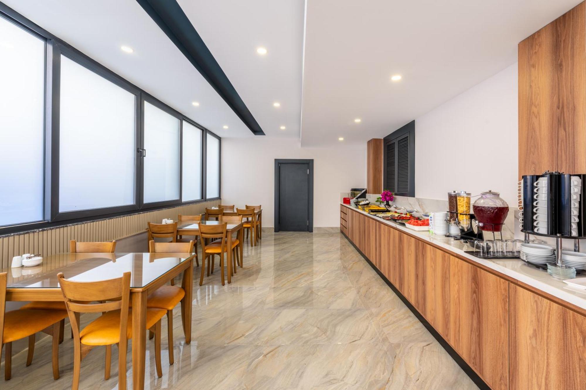 Lemon Hotel 3*