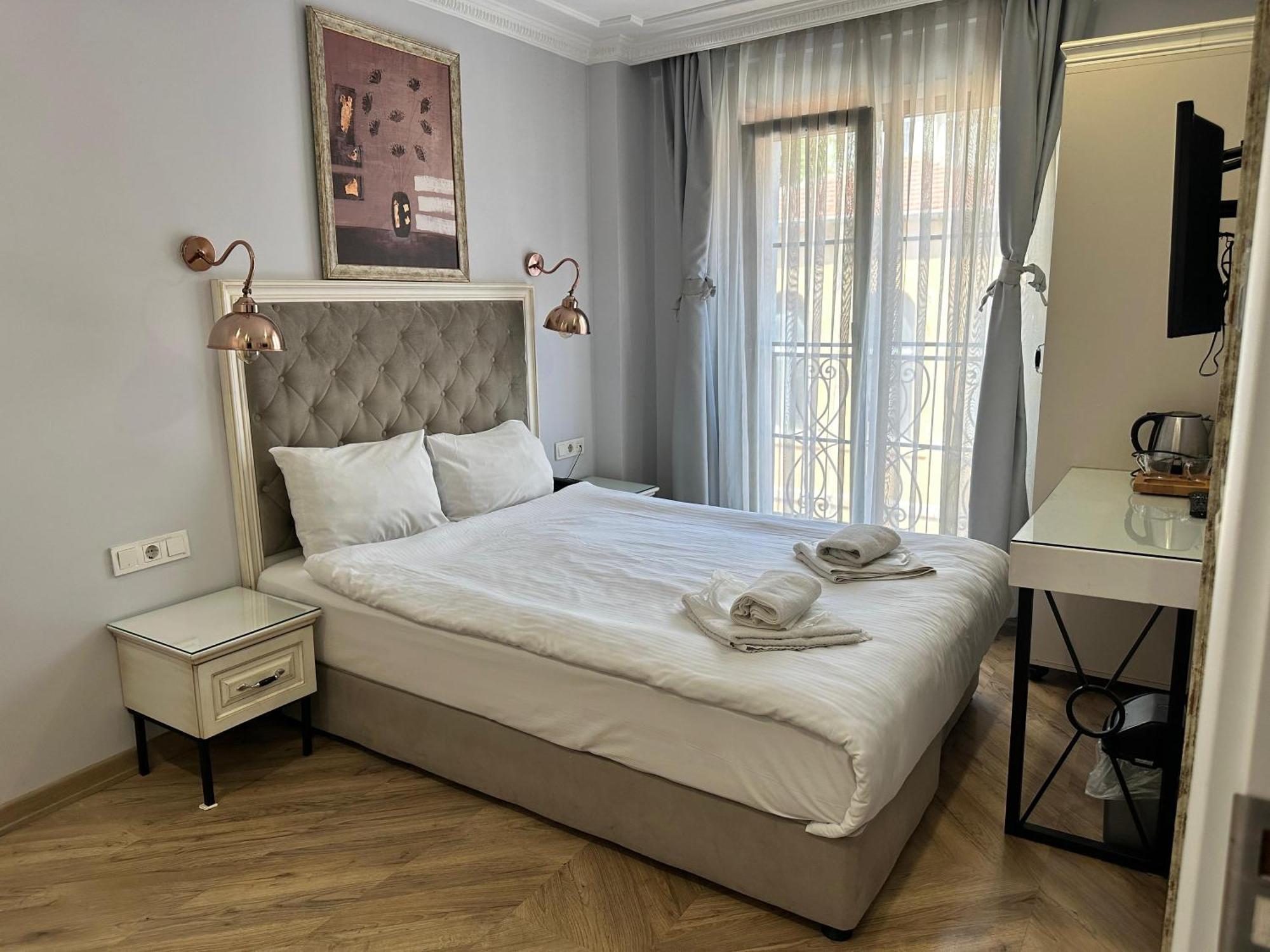 Good Night Hotel Istanbul