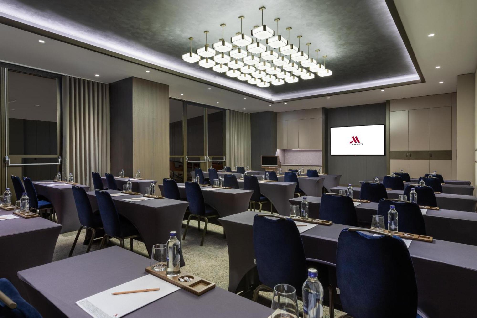 Marriott 5* Izmir