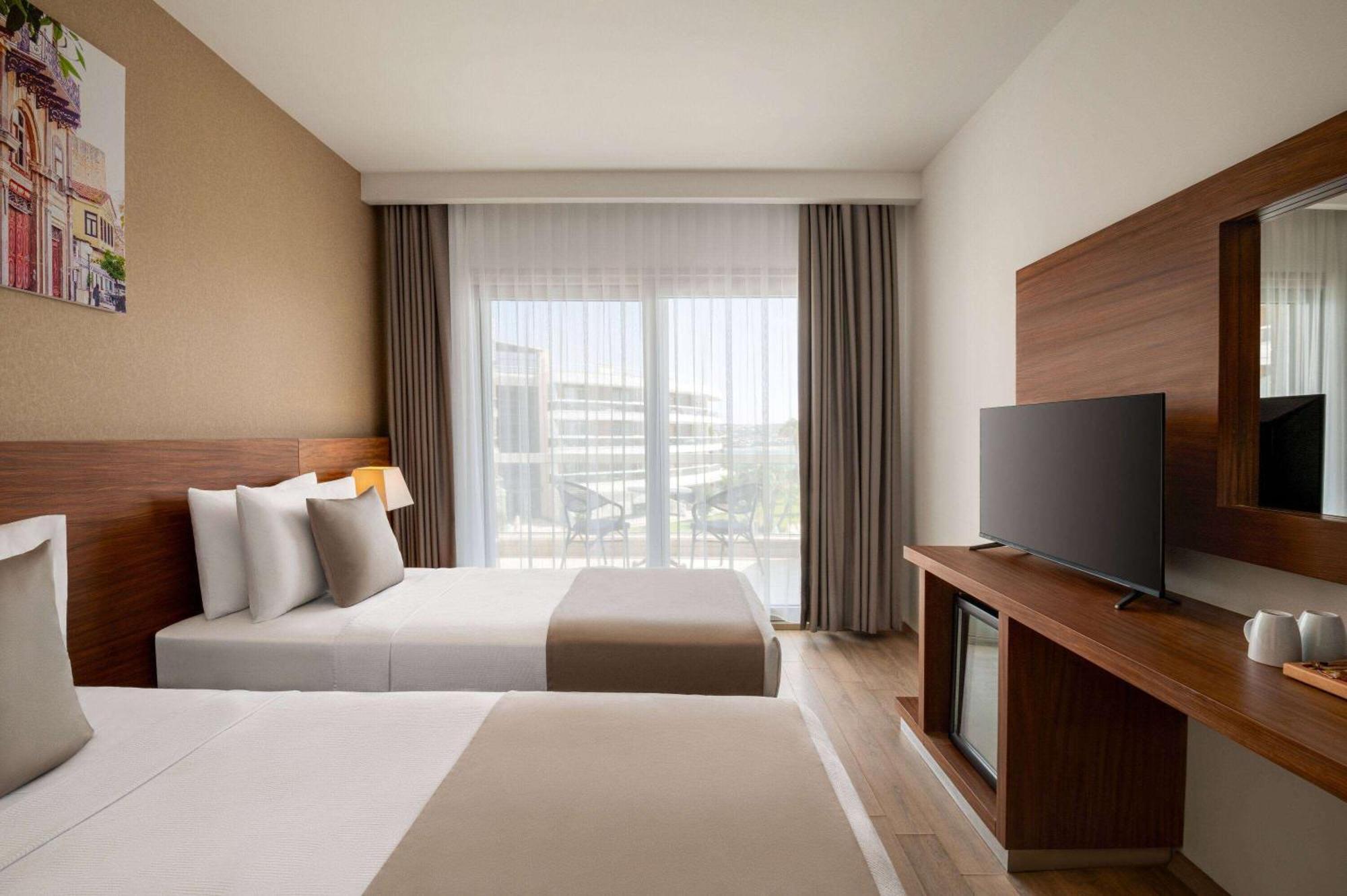 La Quinta By Wyndham Cesme Hotel Izmir