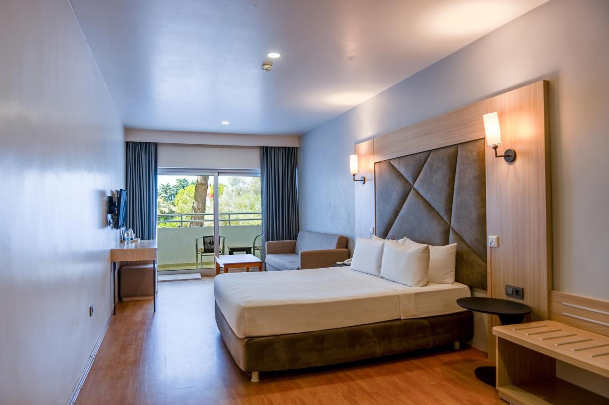 Resort Altin Yunus & - 5*