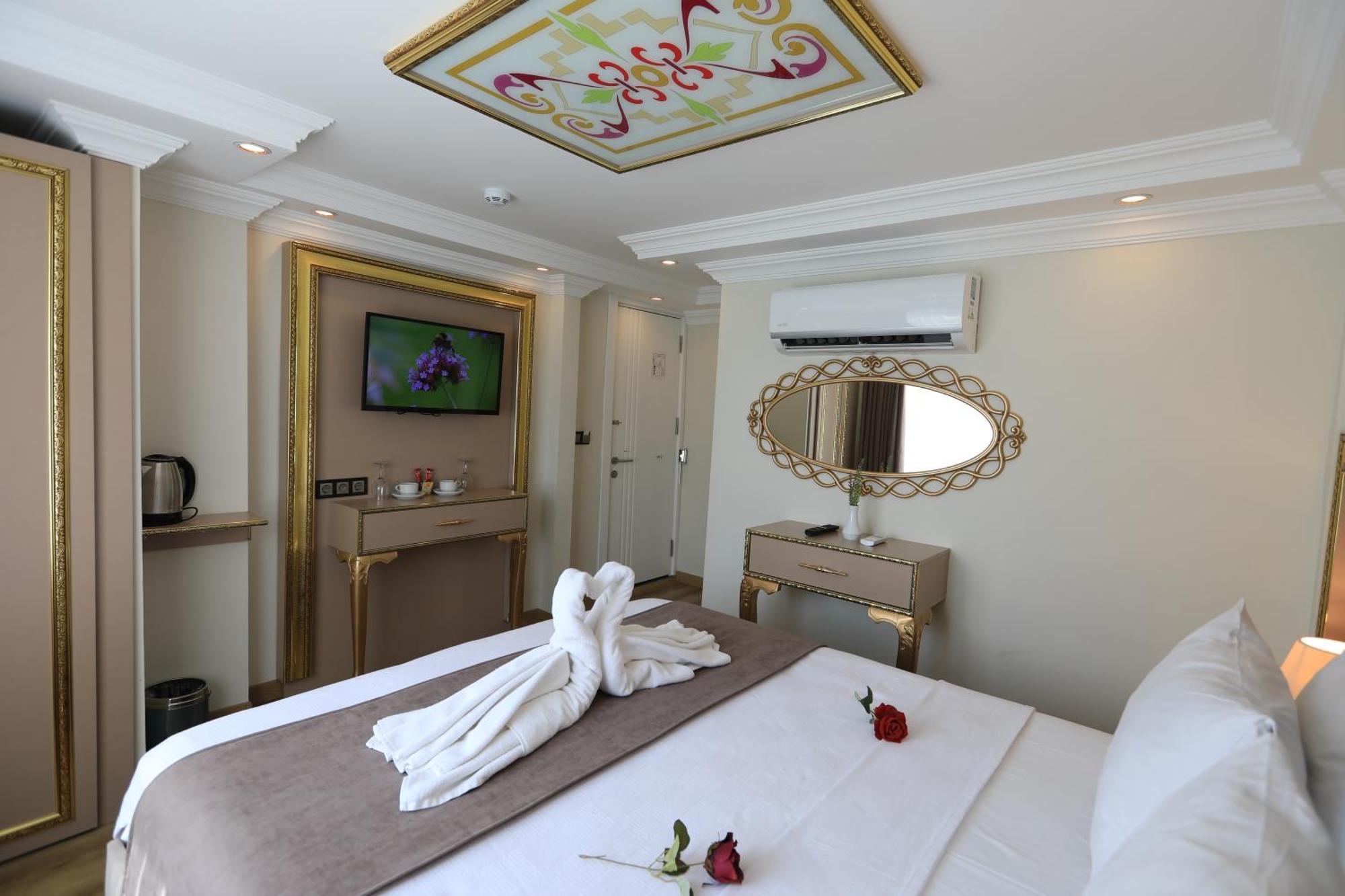 Hotel Blue Zerzevan 4*