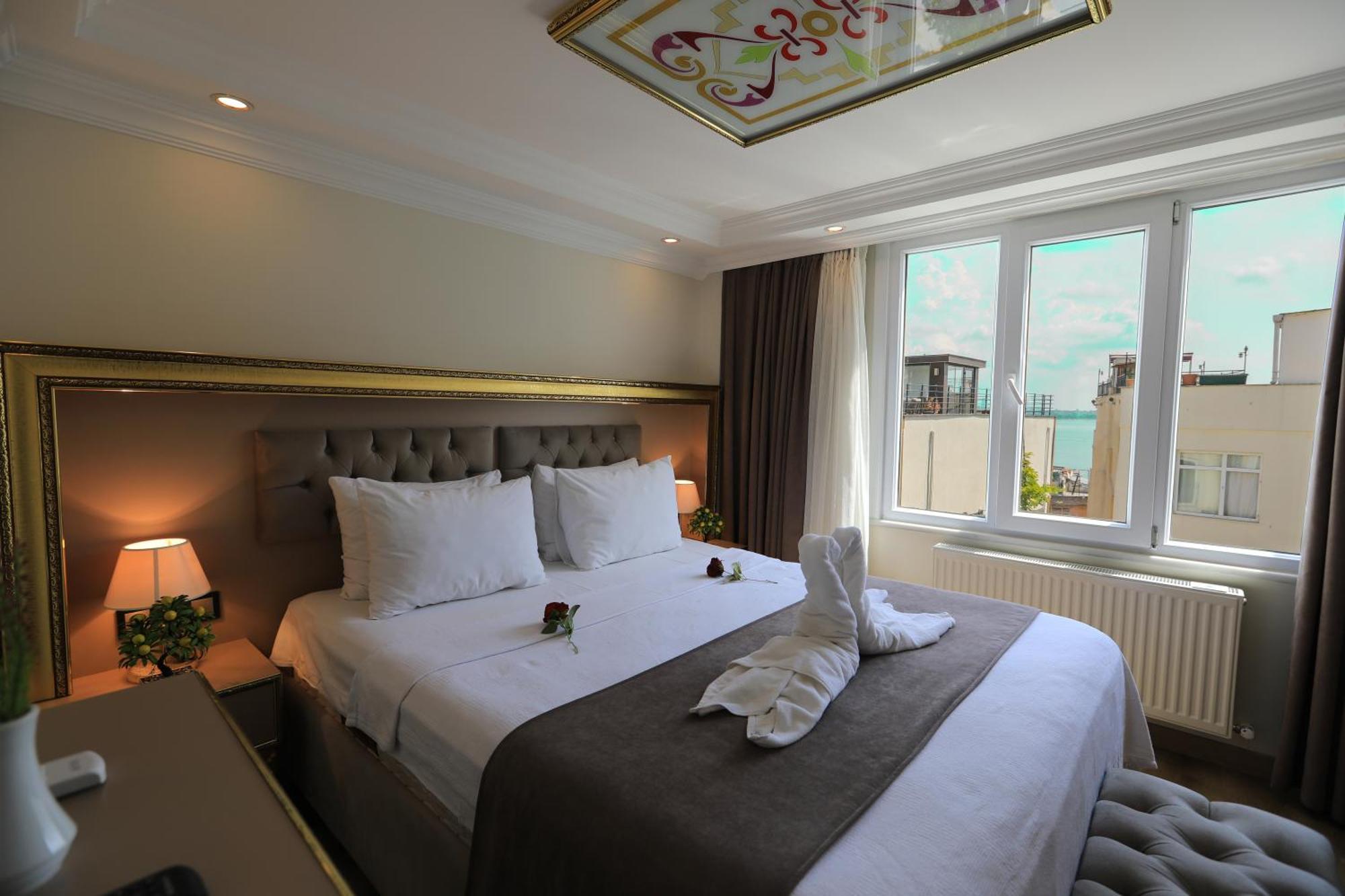 Blue Zerzevan Hotel 4*