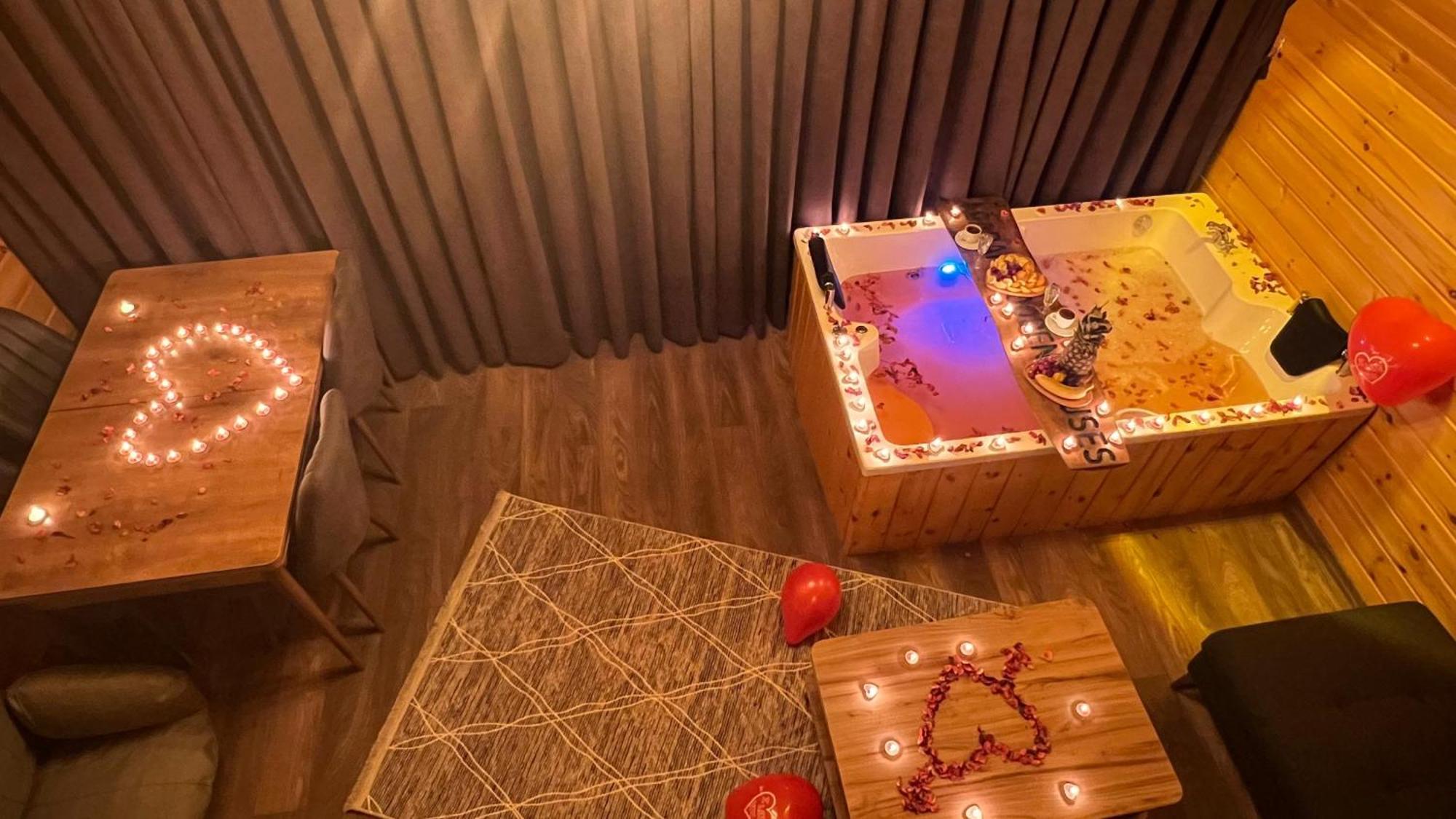 Agaran Wooden 2 Chalet *
