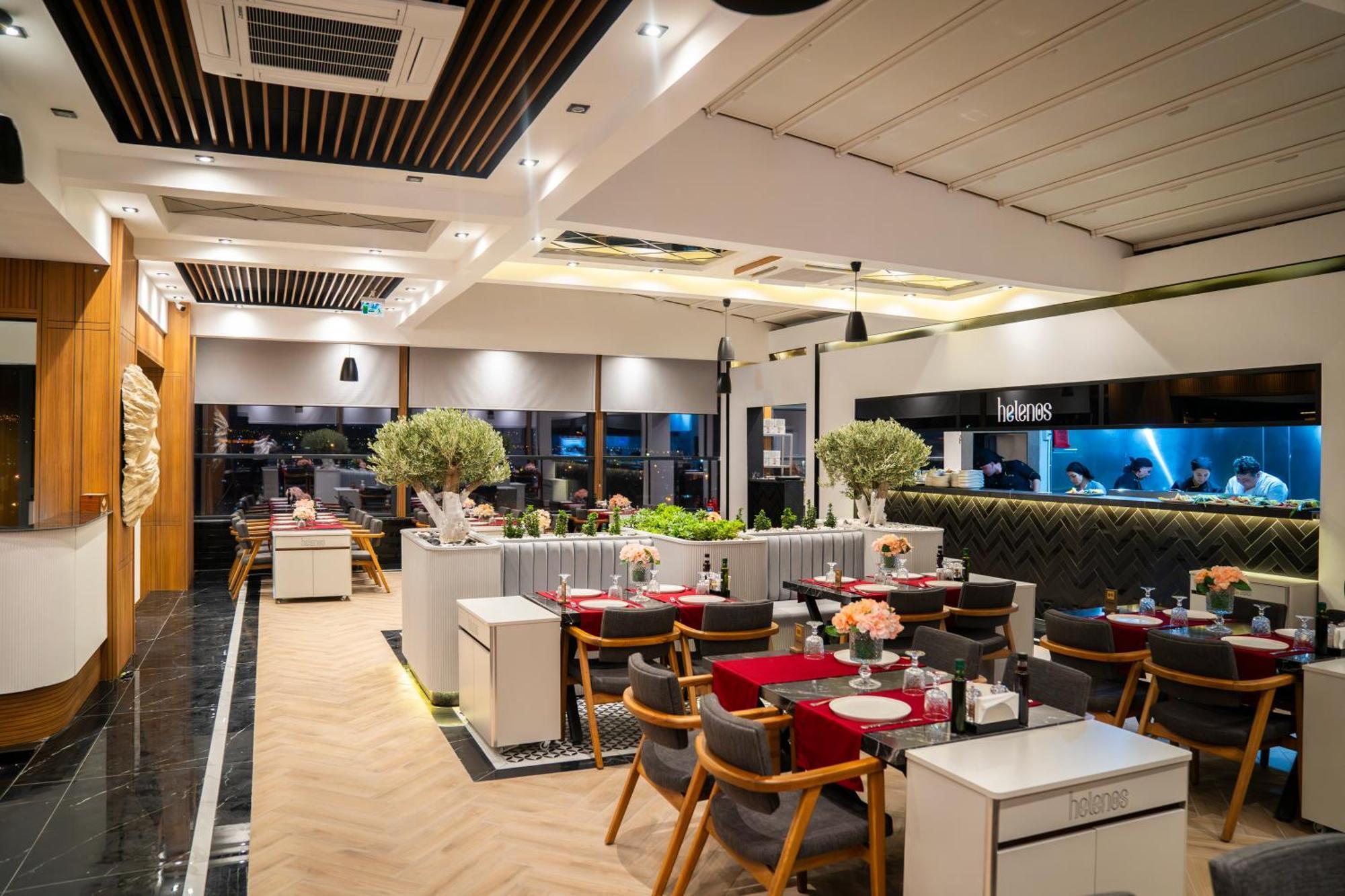 Hotel Leman 5*
