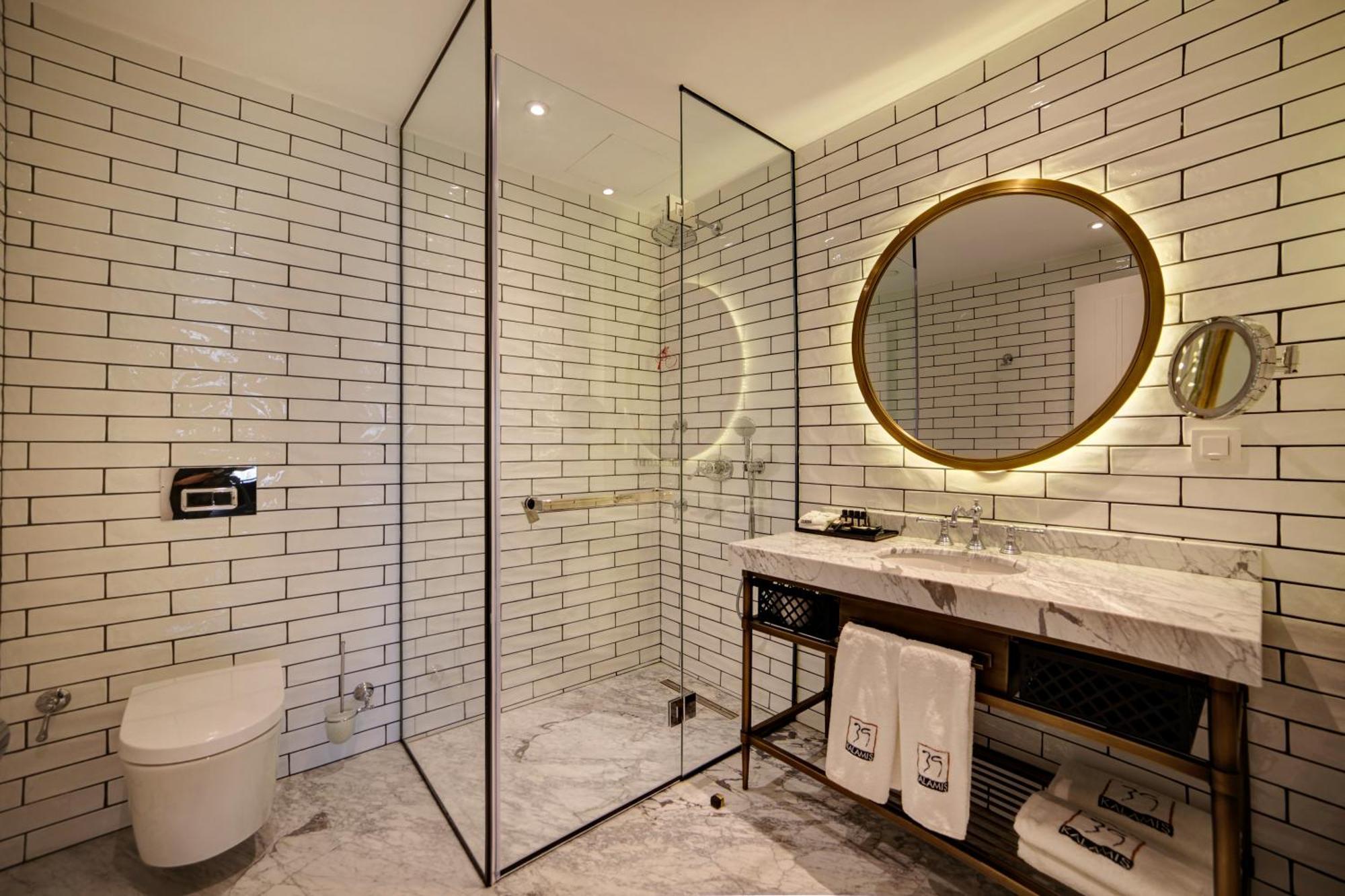 Hotel 39 Kalamis Marina & Restaurant Istanbul