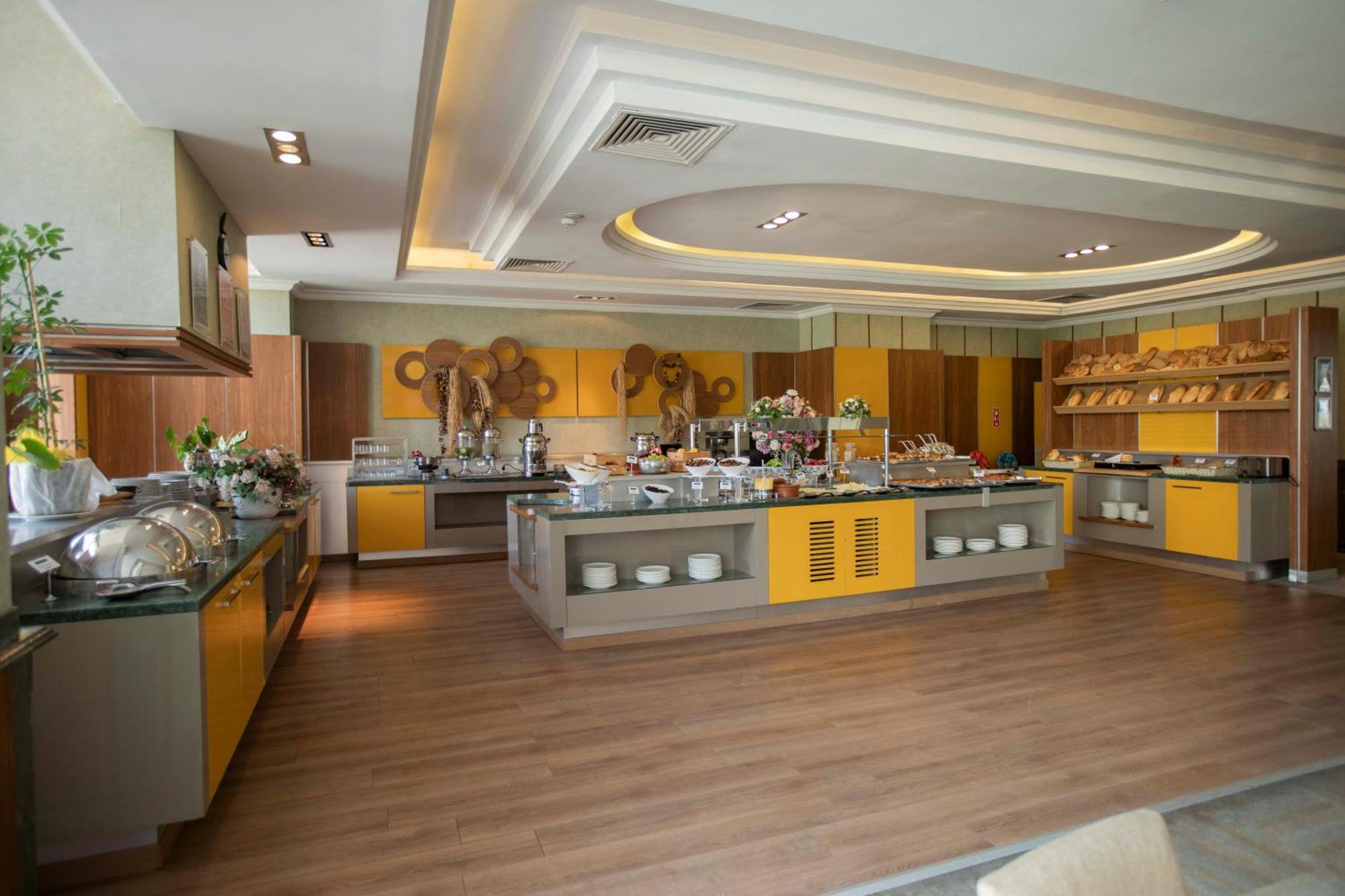 Hotel Anemon Grand Manisa