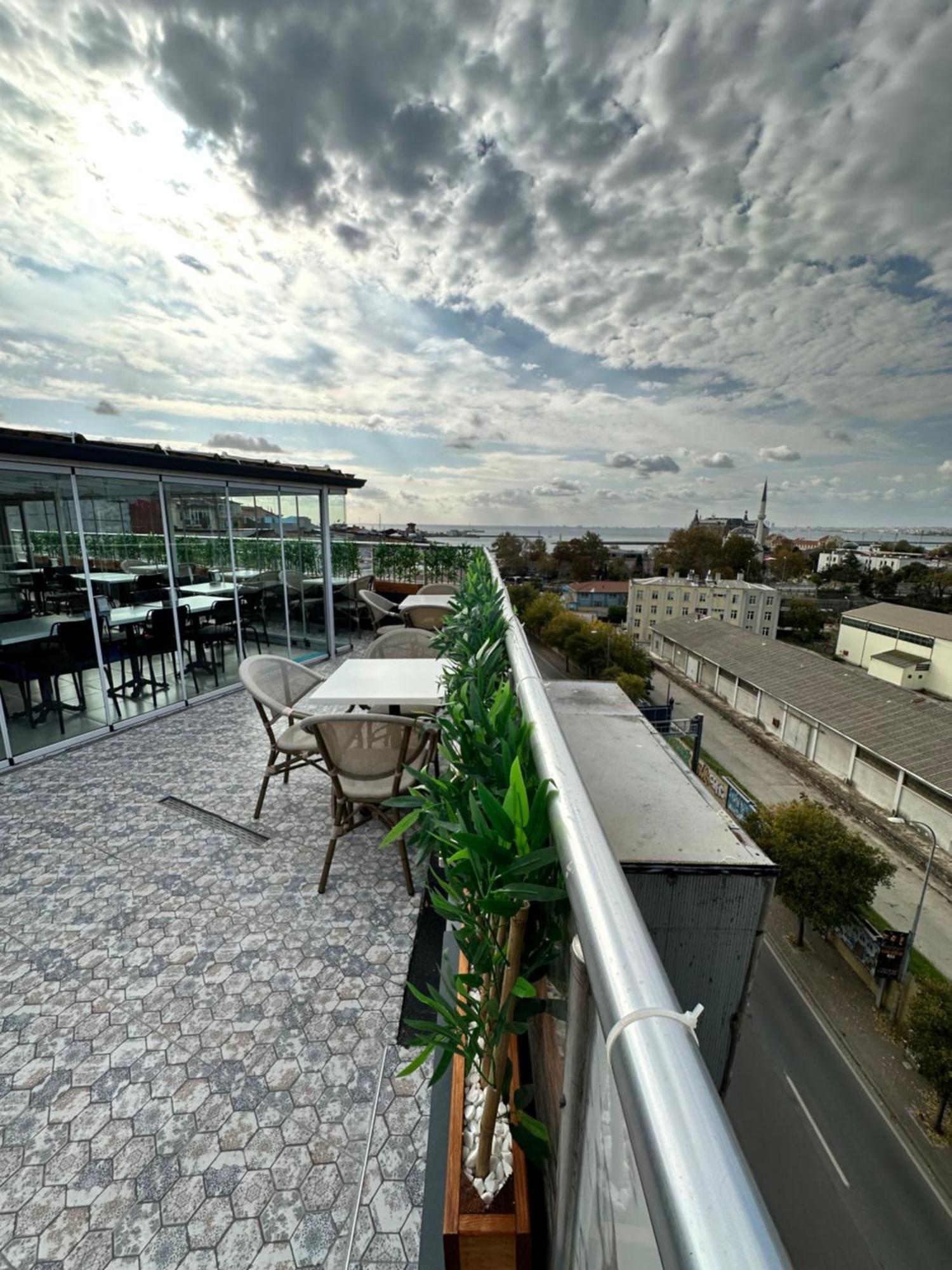 Bade Boutique Kadikoey Hotel 2*