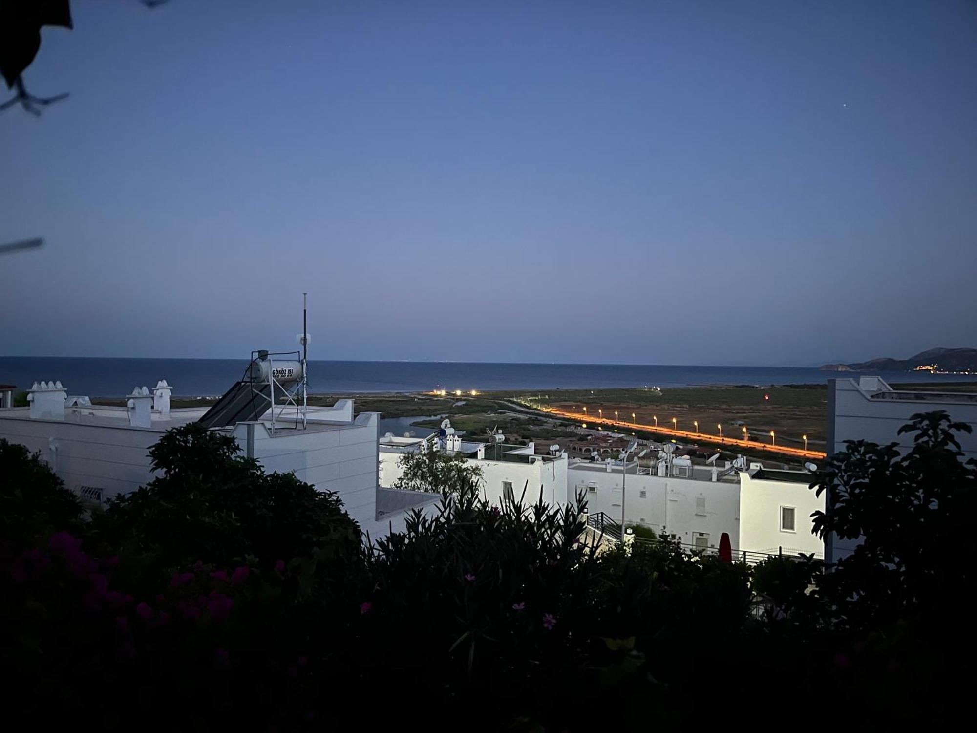 Bella Vista - Near The And Airport Villa *