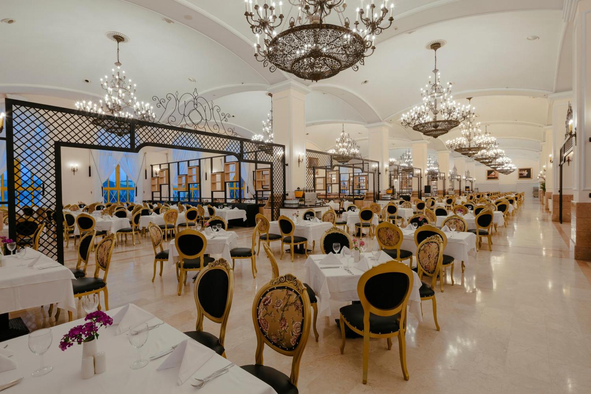 Resort Kremlin Palace