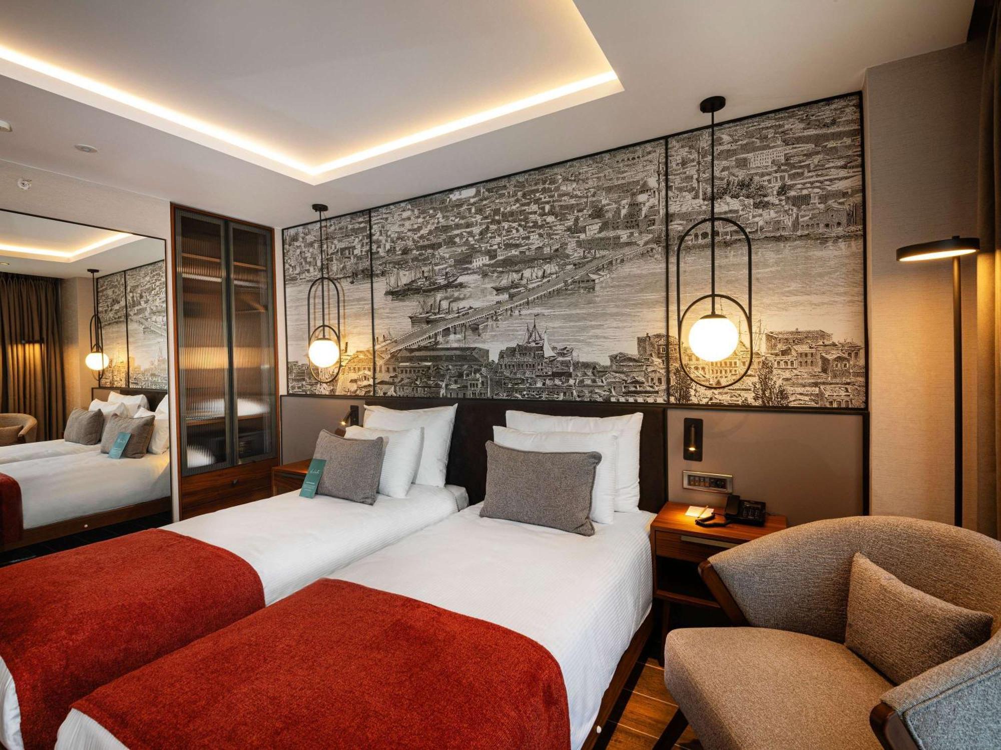 Levni Handwritten Collection By Accor
