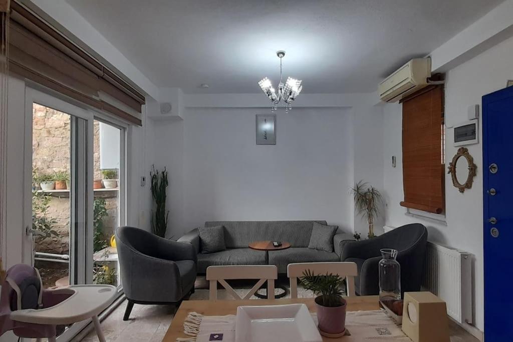 Aj Muestakil Ev Doert Odali Holiday home Ayvalik