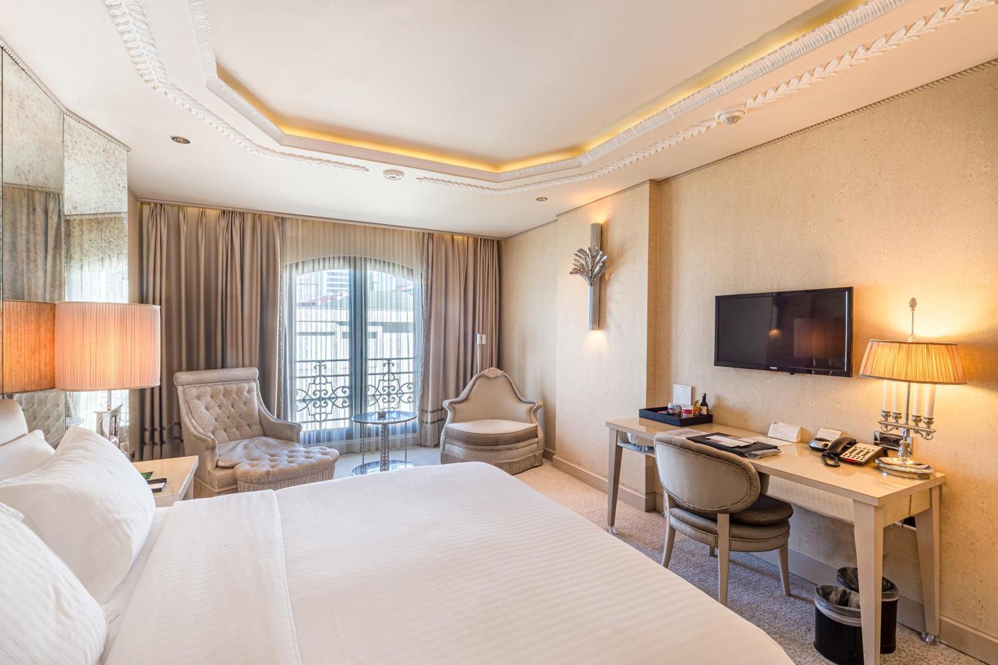 Hotel Wyndham Grand Kalamis Marina Istanbul
