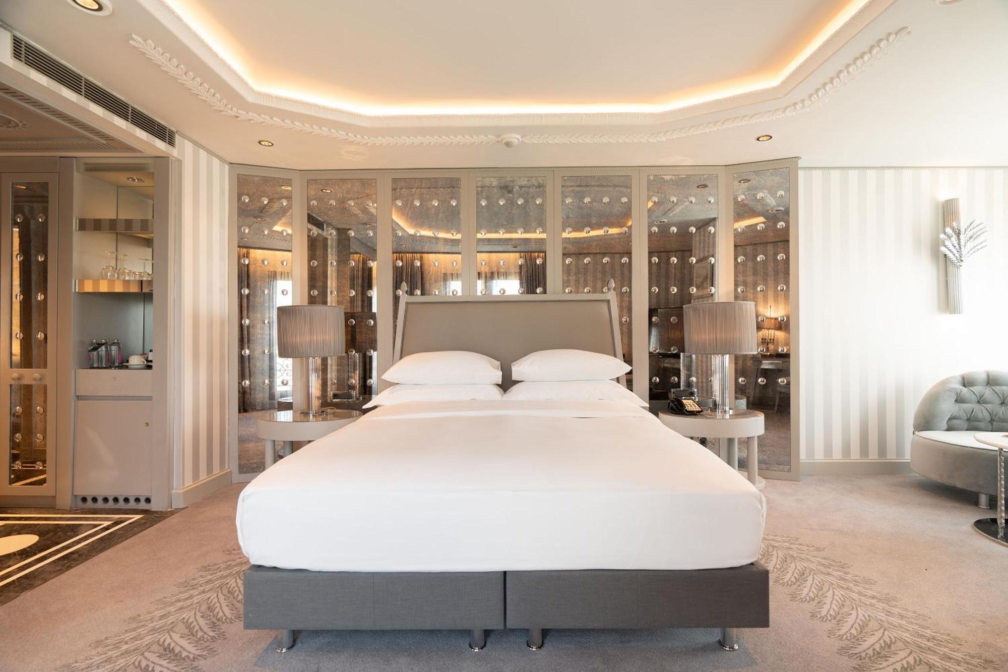 Wyndham Grand Kalamis Marina 5* Istanbul