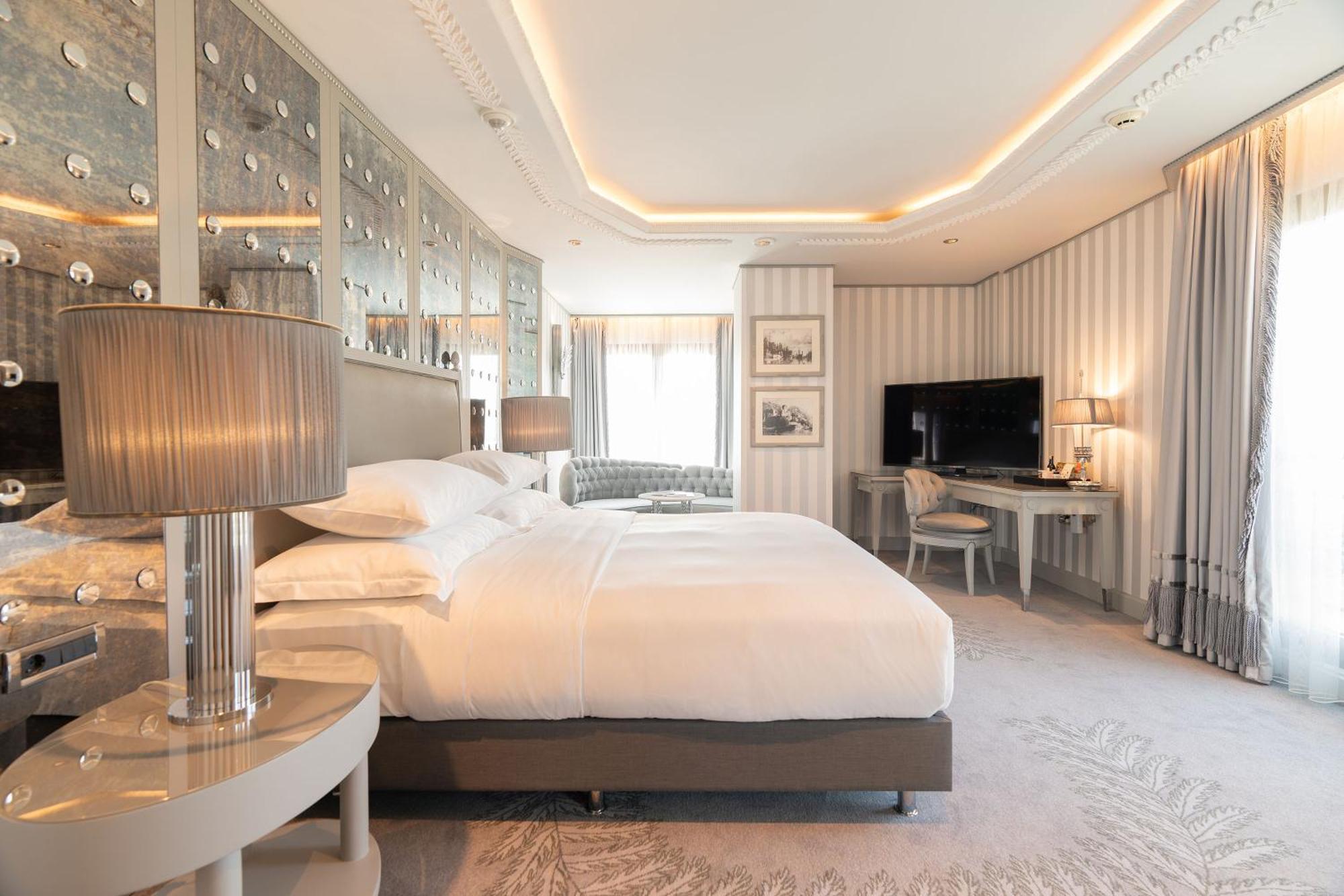 Hotel Wyndham Grand Kalamis Marina Istanbul