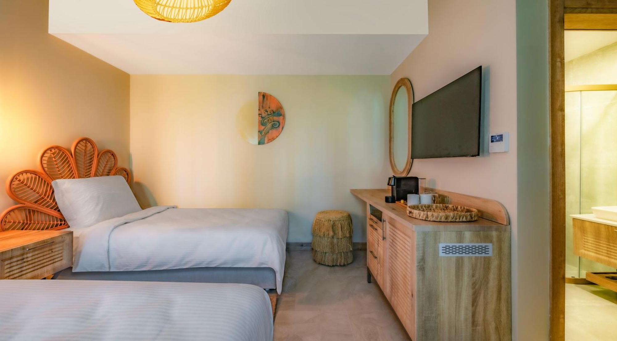 Hotel Suum & - Adult Only *