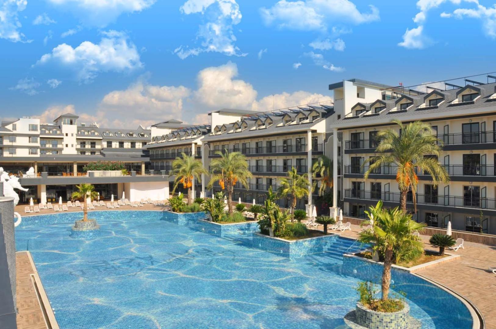 Dream World Palace Hotel 5*