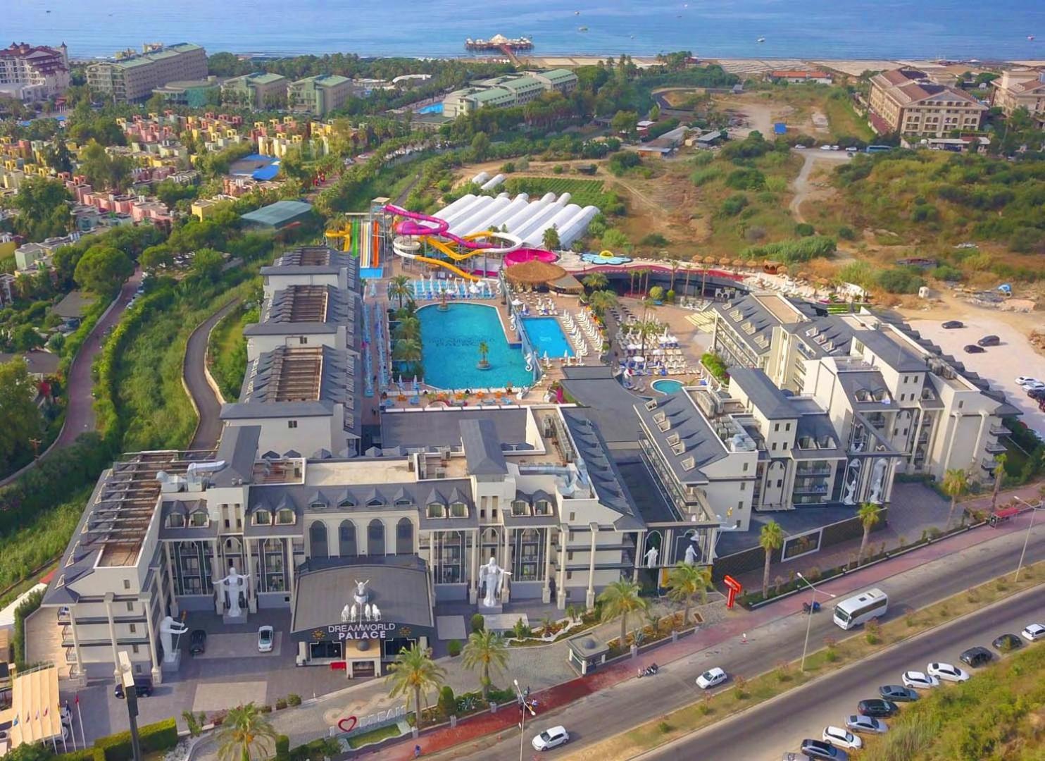 Dream World Palace Colakli