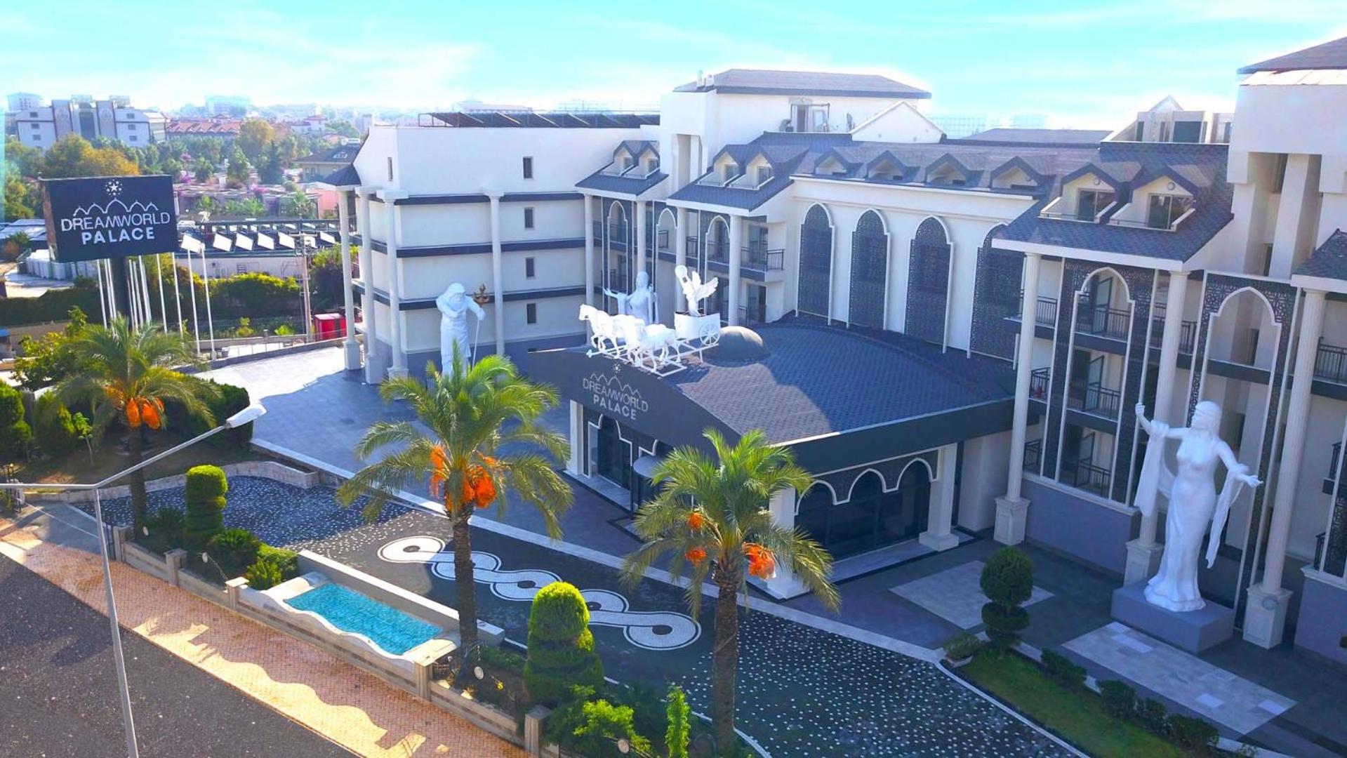 Dream World Palace Hotel Colakli