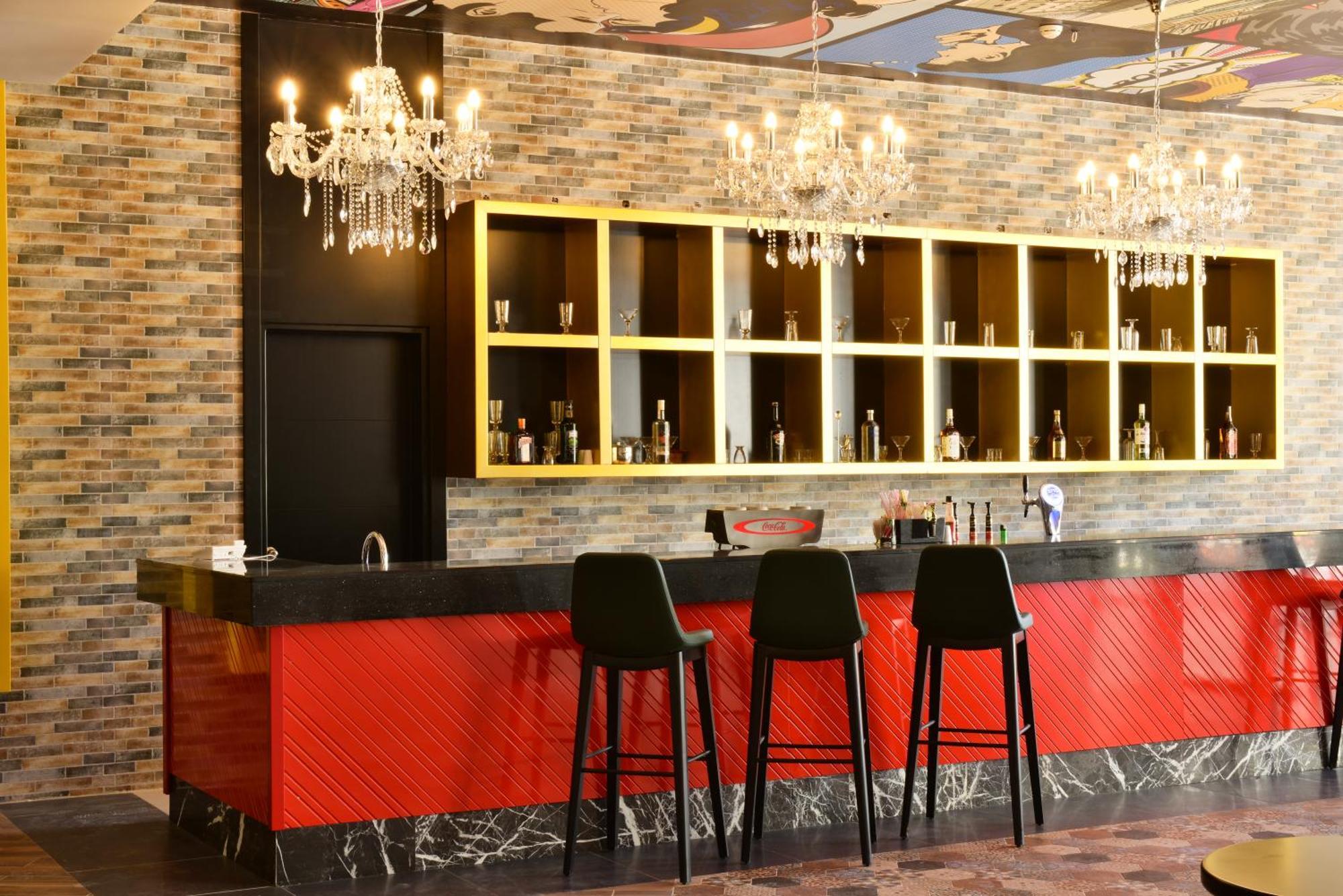 Seaden Valentine & (adults Only) Hotel