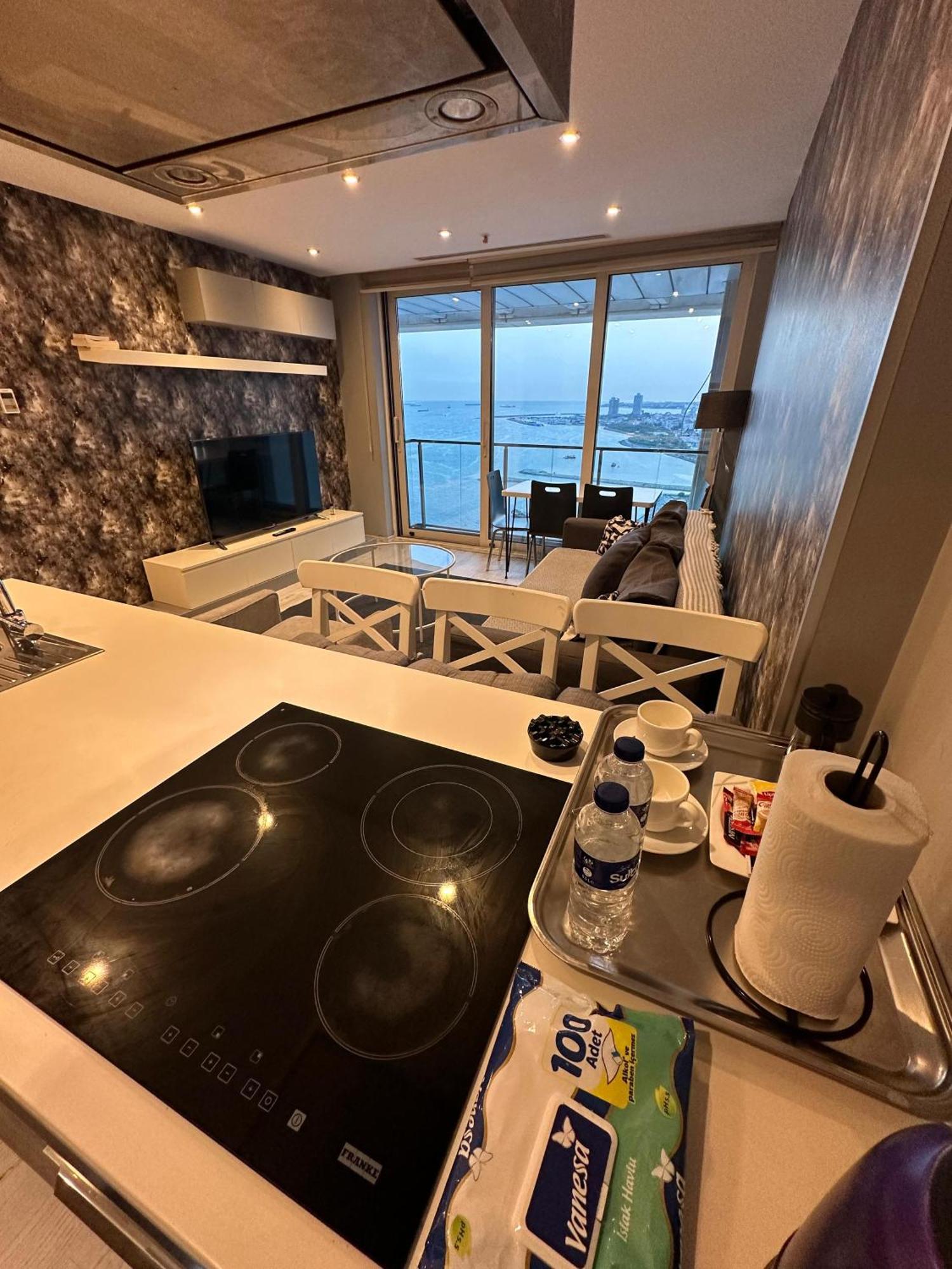 Ottomare Luxury With Pool With Amazing View Istanbul