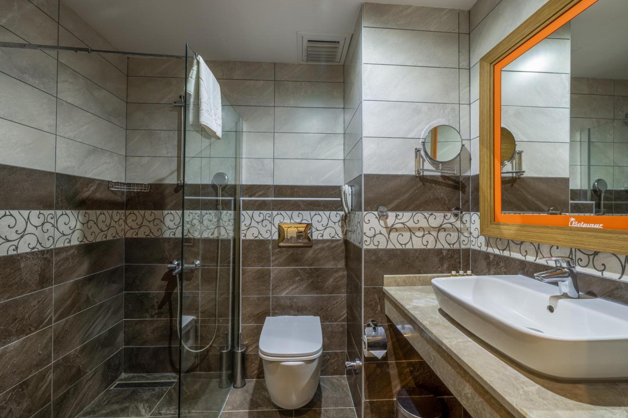 Hotel Club Belpinar-beldibi-kemer 4*