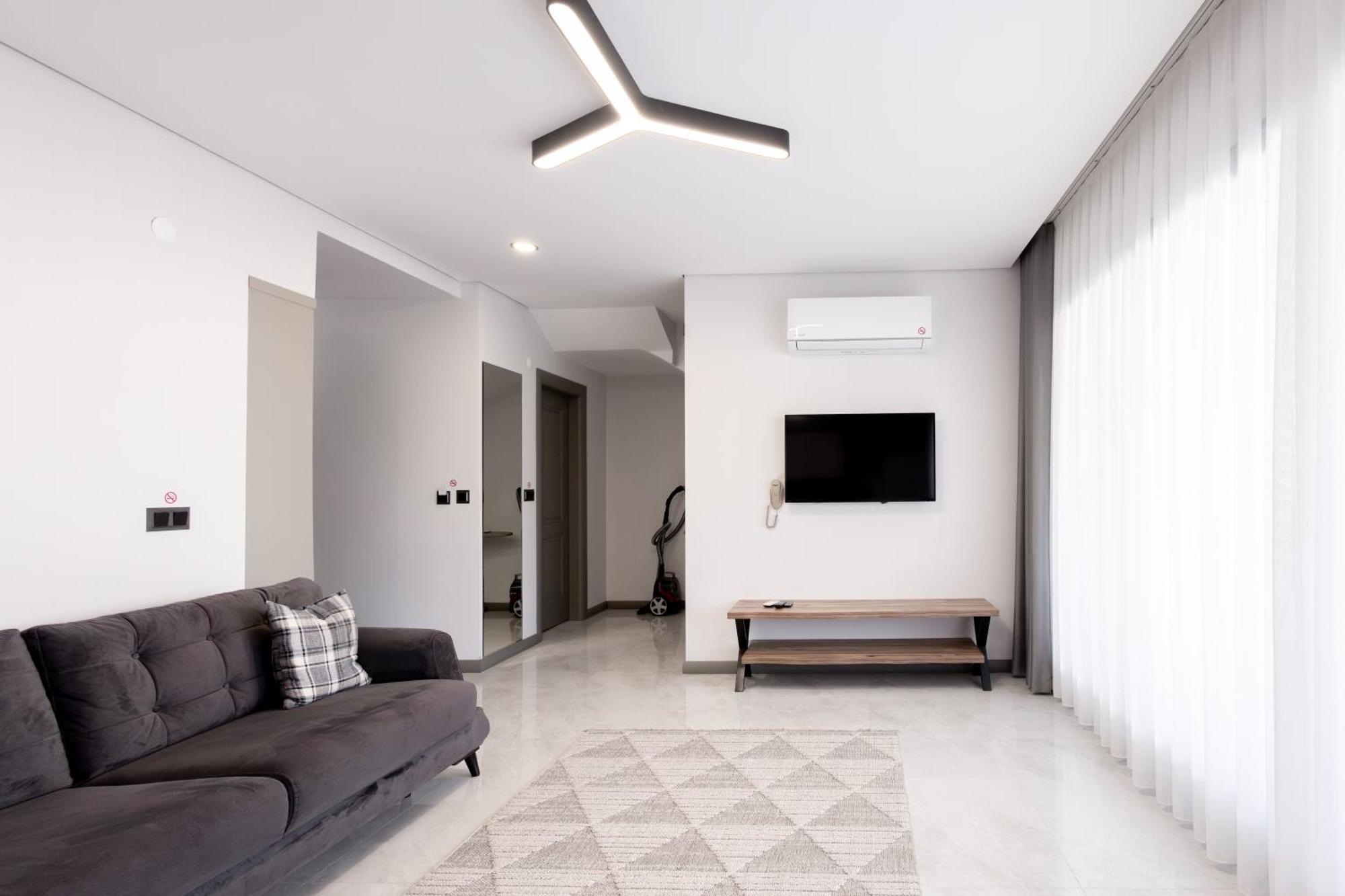 Aparthotel Artan *
