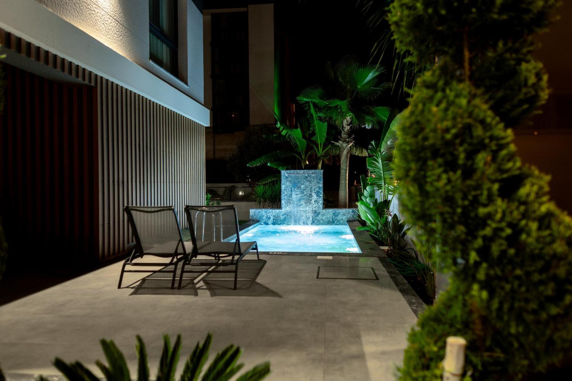 Aparthotel Artan