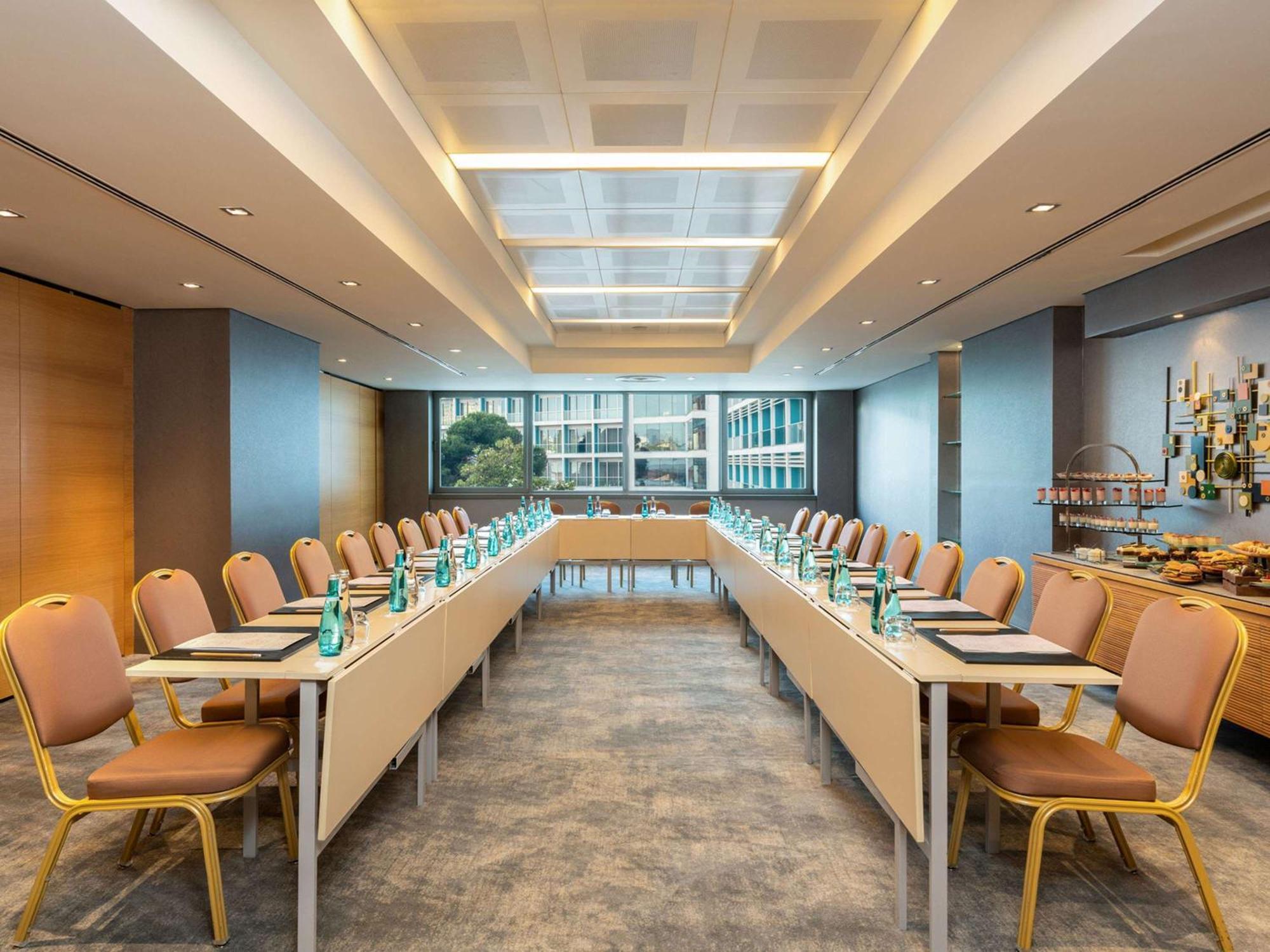 Hotel Swissotel Buyuk Efes 5*