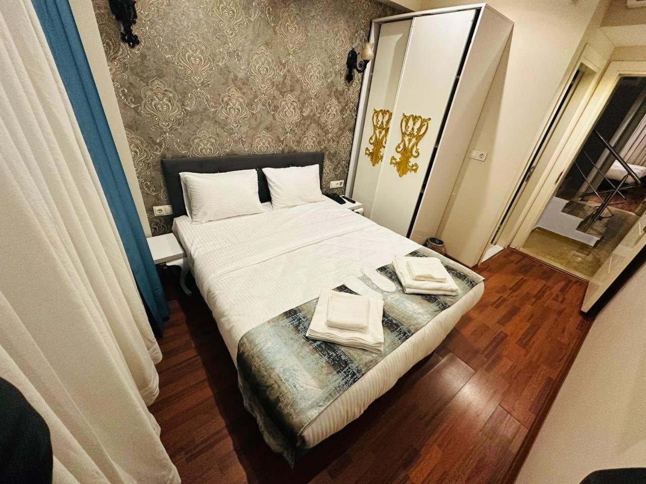 Hotel By Historial Due 3*