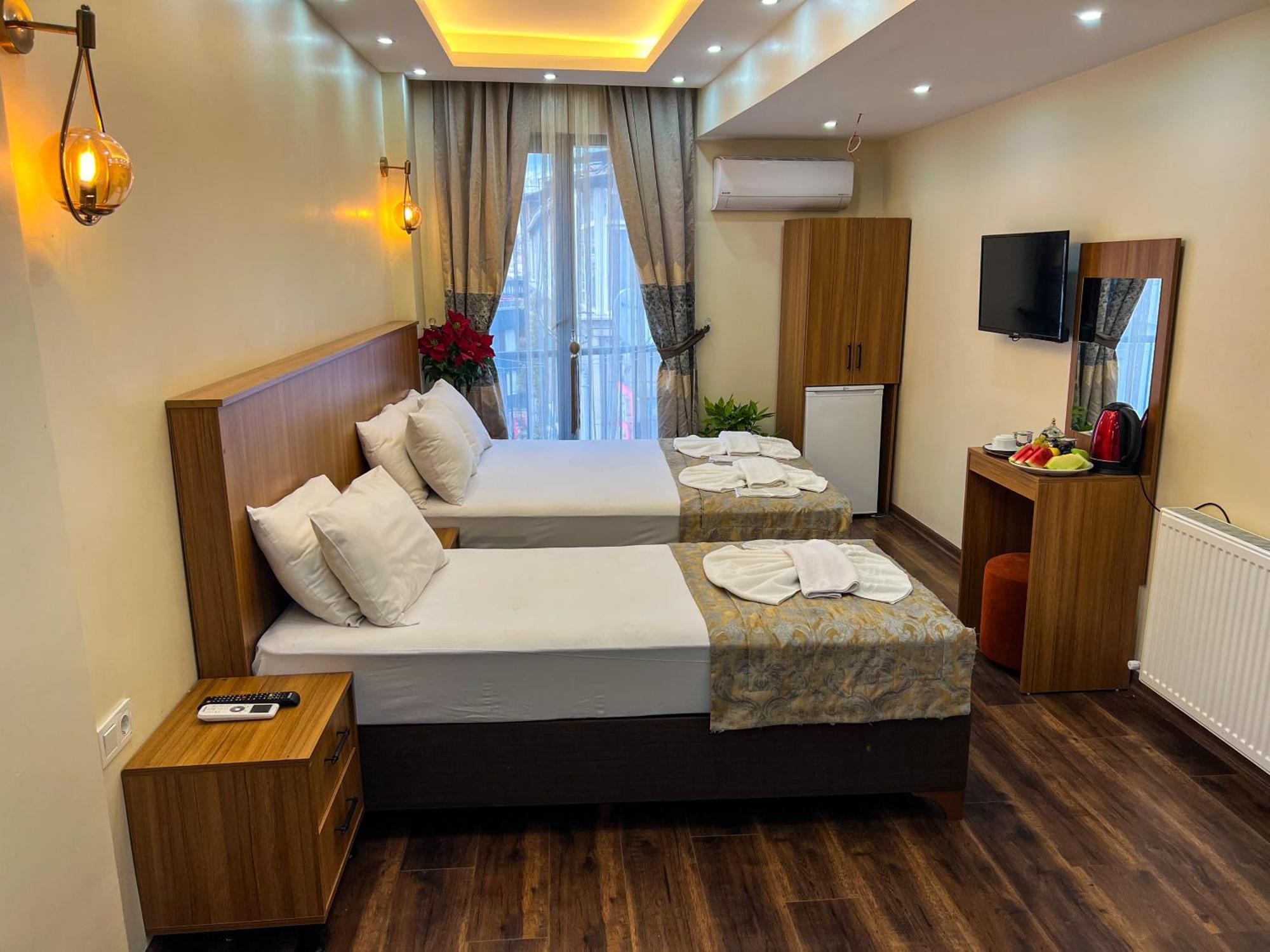 Hotel By Historia *