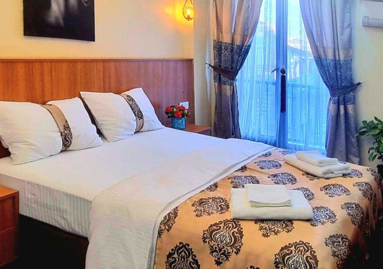 By Historia Hotel