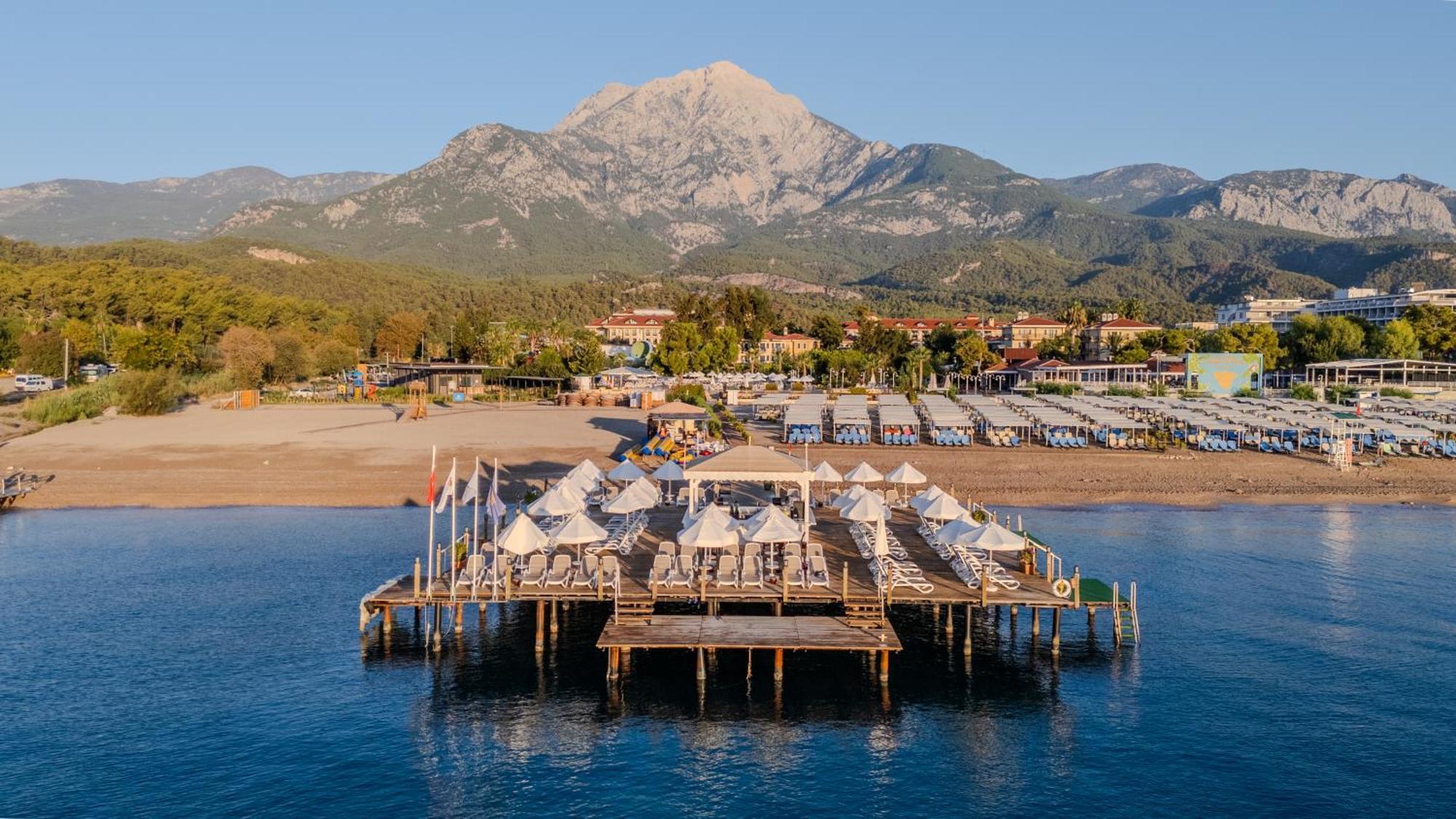 Resort Club Phaselis Rose 5*