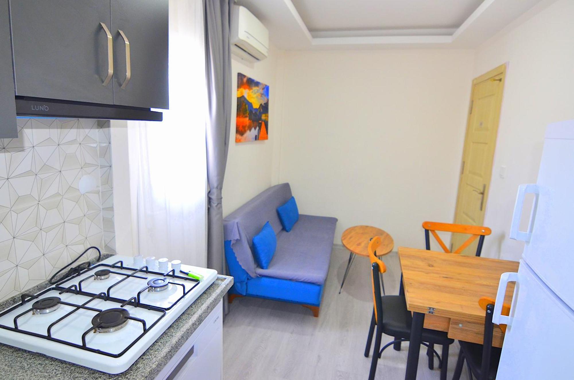 Mykonut Aparthotel 2*