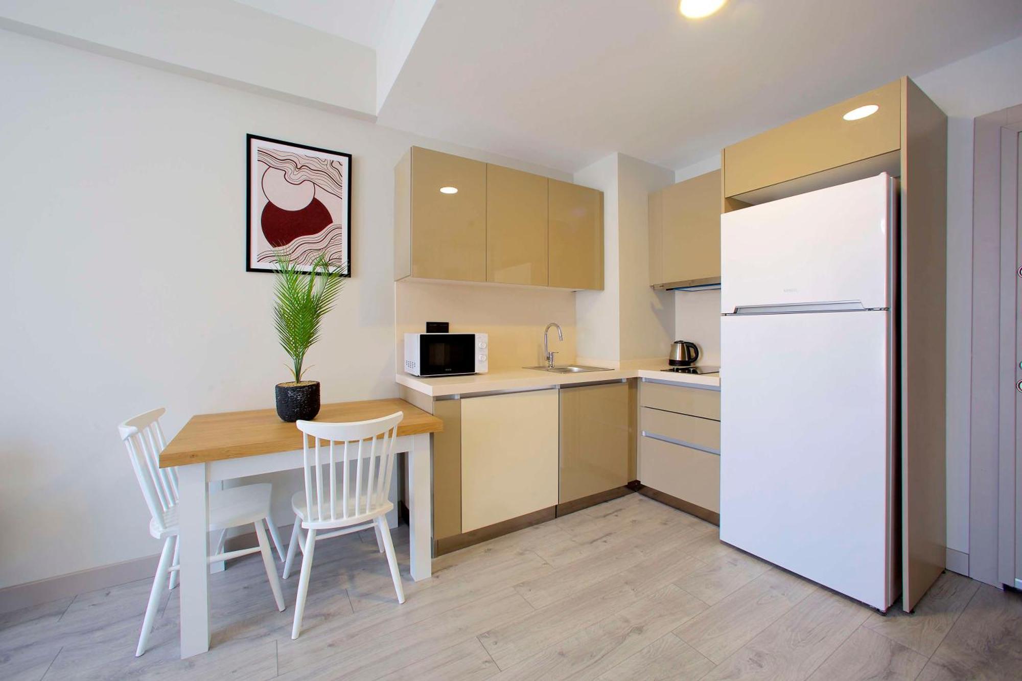Western & Residences Hotel