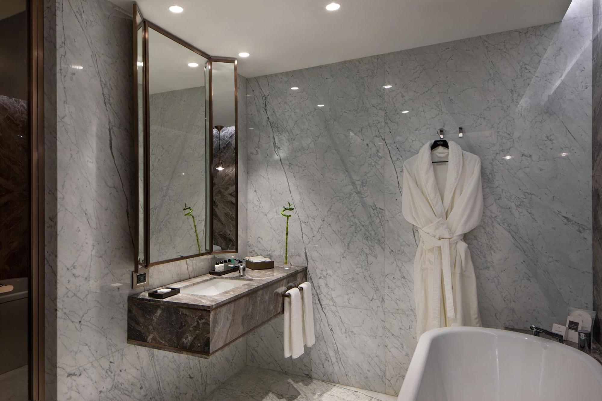 Hotel Reges, A Luxury Collection & Spa, 5*