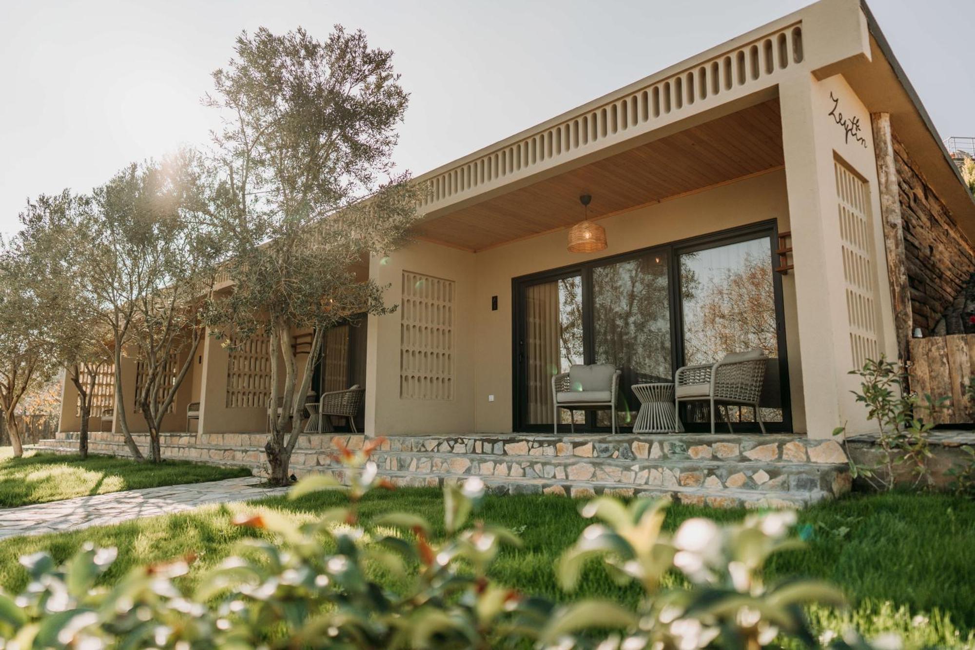 Doors Urla & Hotel Izmir