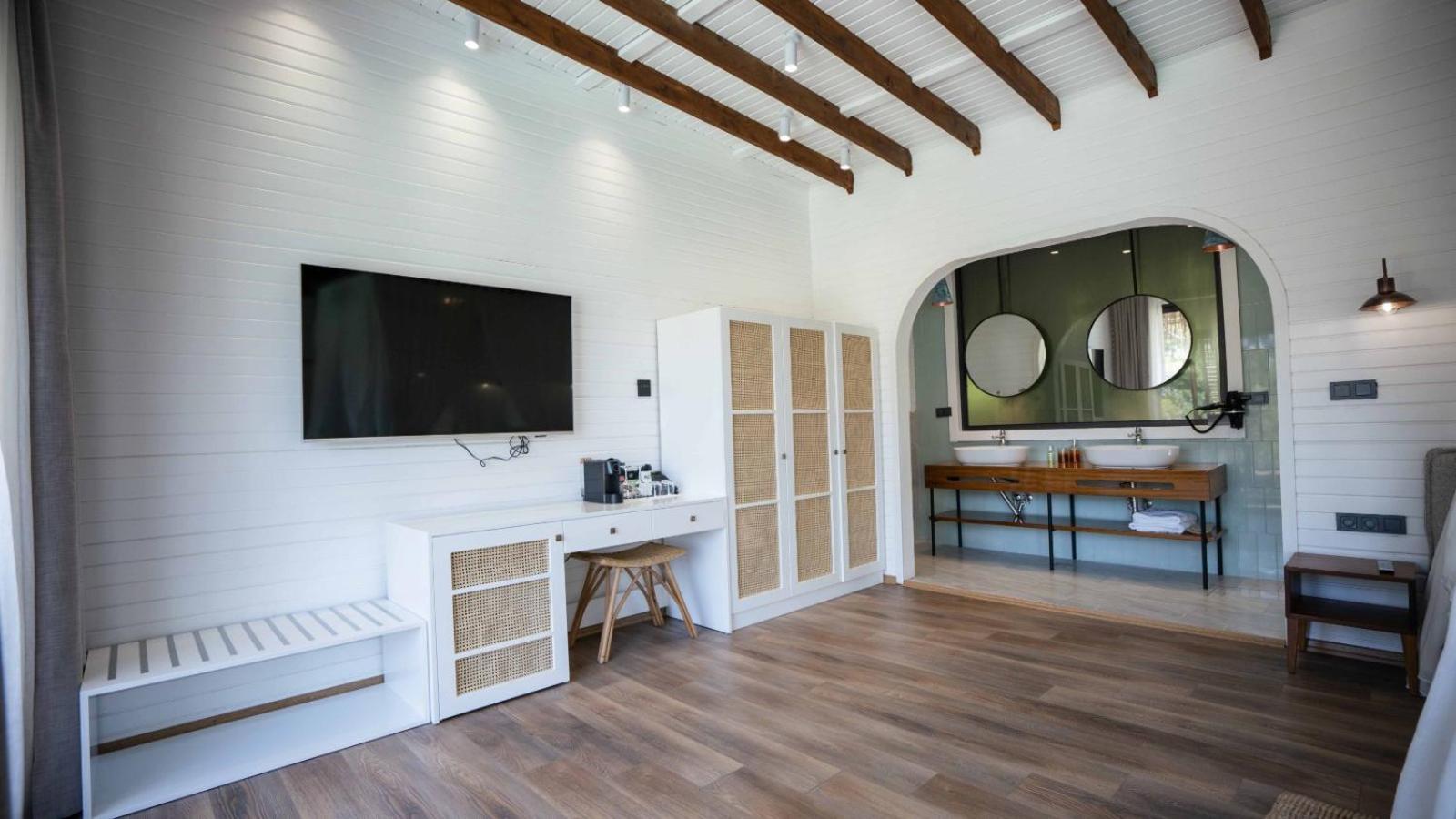Hotel Lov Adults Only 3*