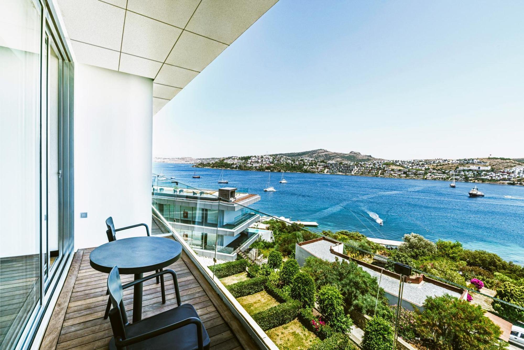 Cape Bodrum Luxury & 5* Gundogan (Bodrum)
