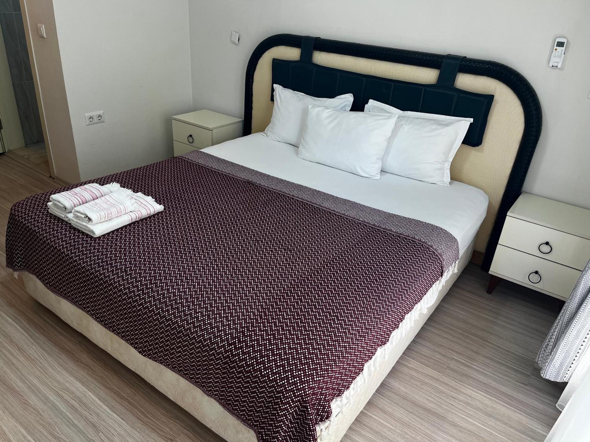 Apartment Grand Teoshan Ve