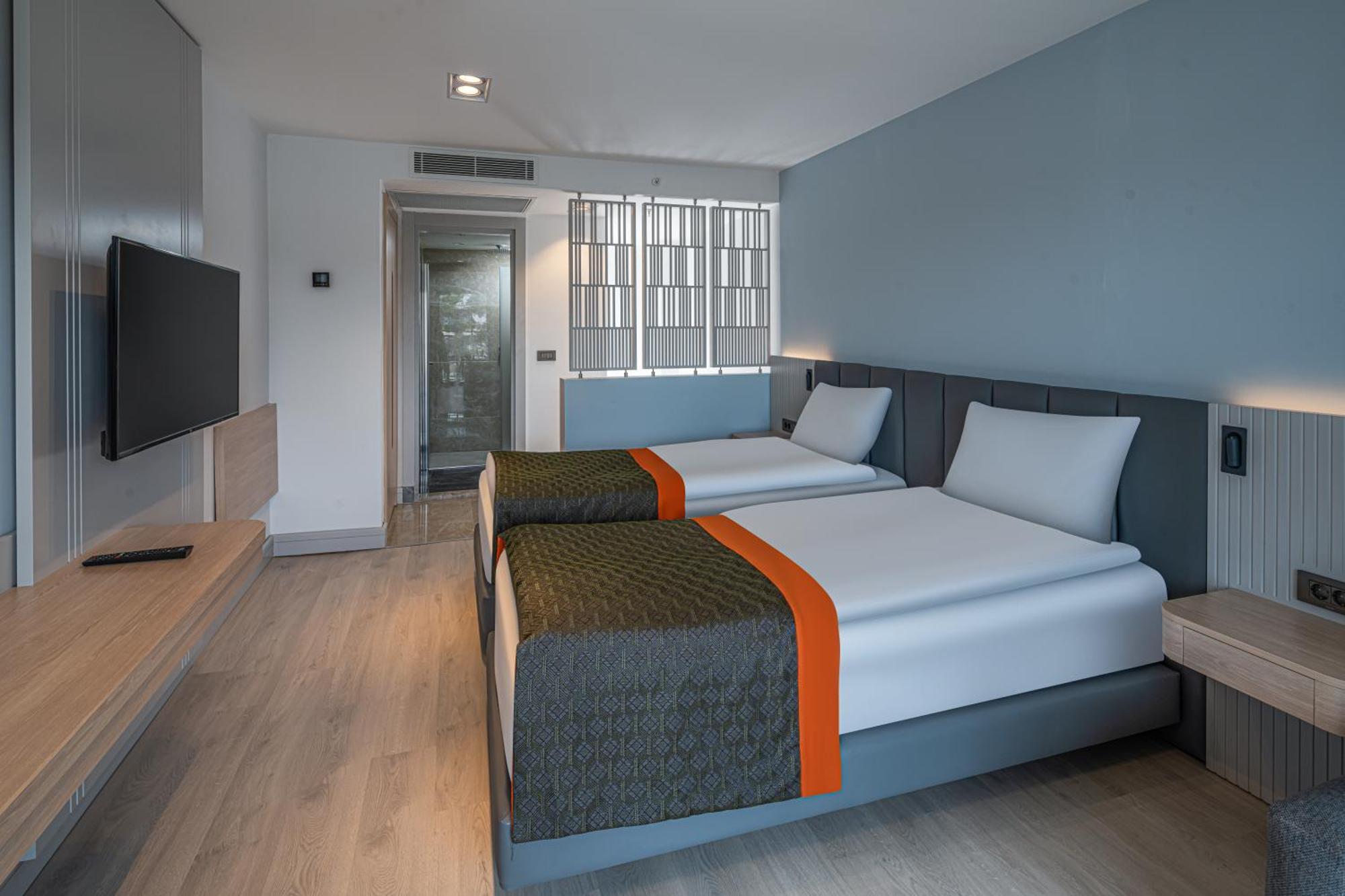 Swandor & - 5* Kemer