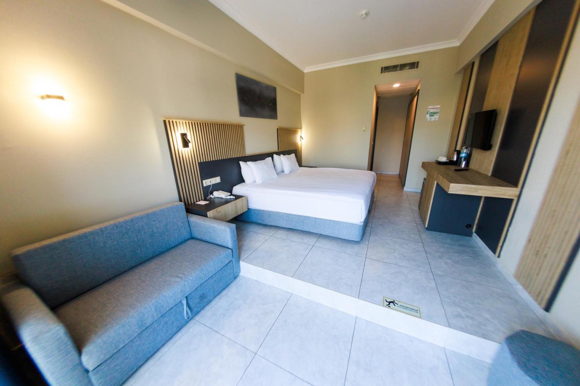 Yasmin Hotel