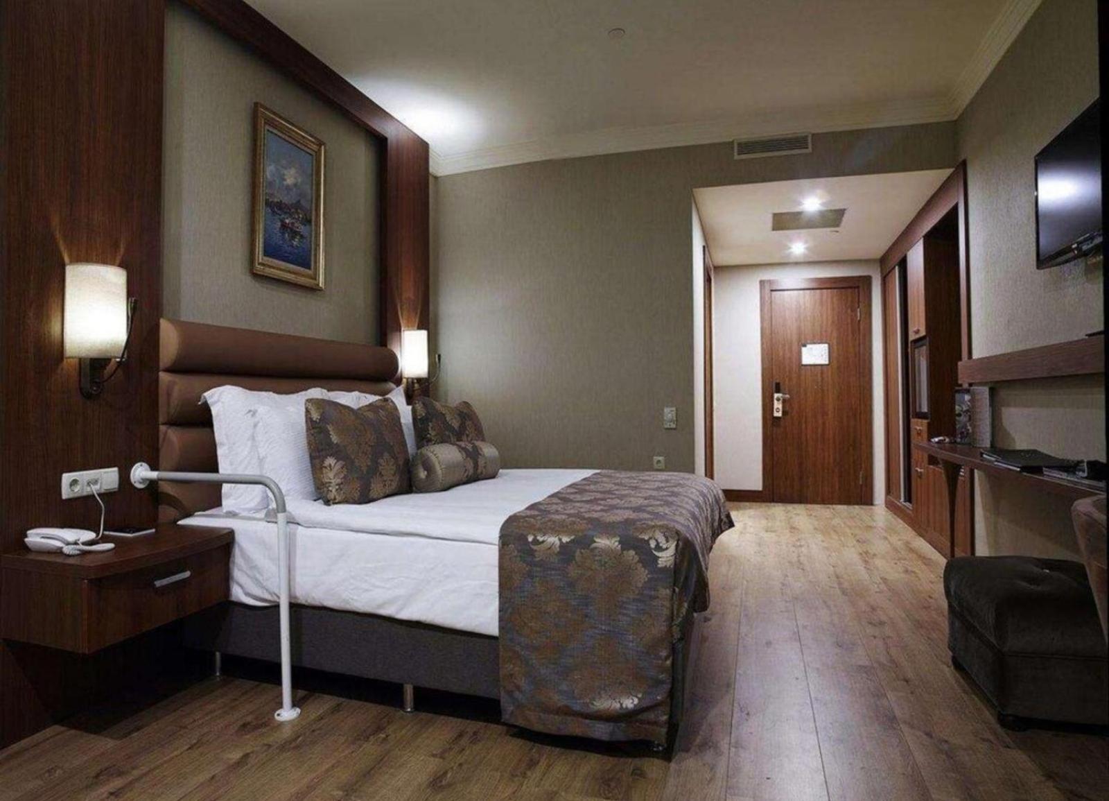 Euro Park 5*